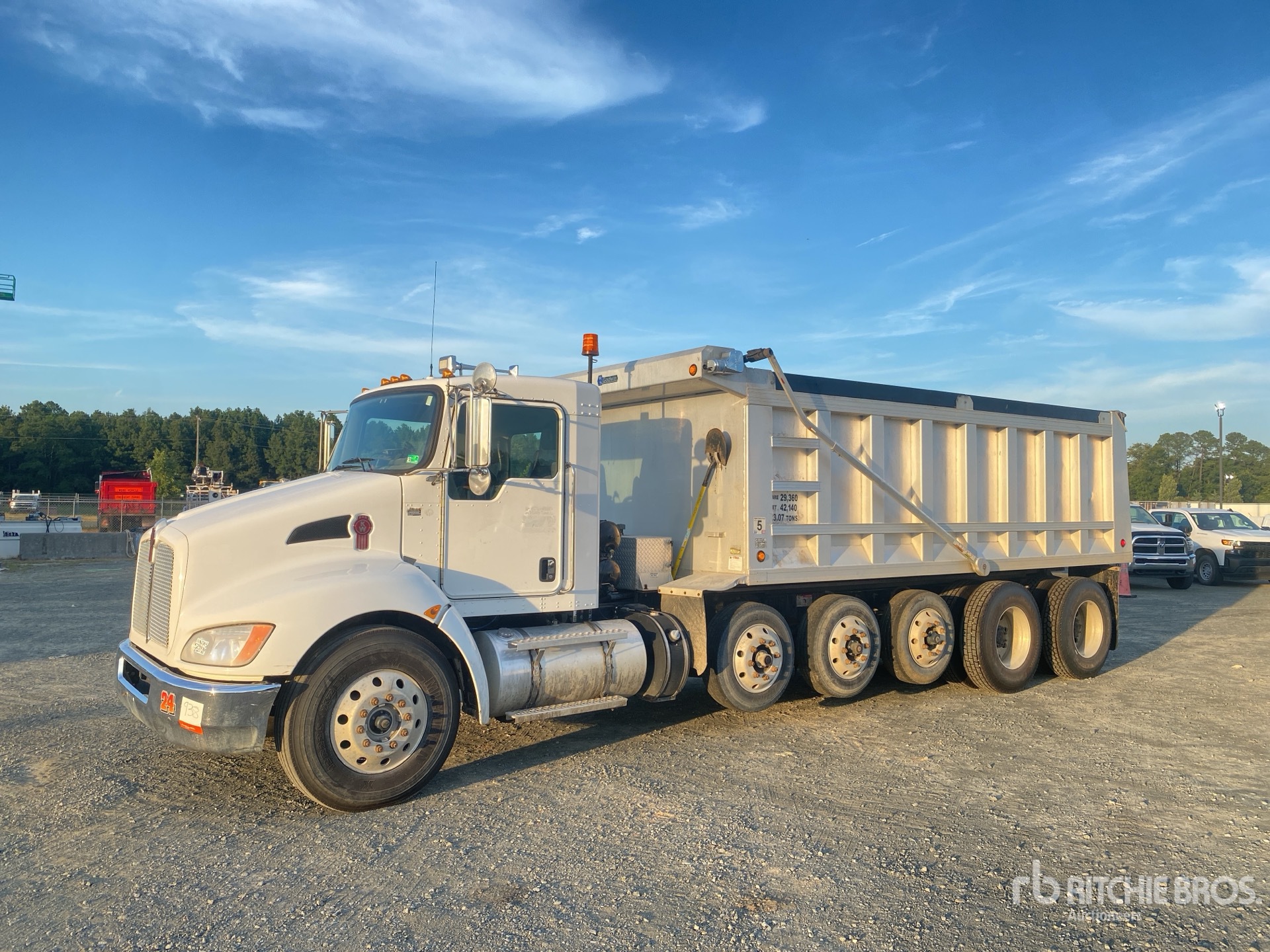 Photo of 2016 Kenworth T370