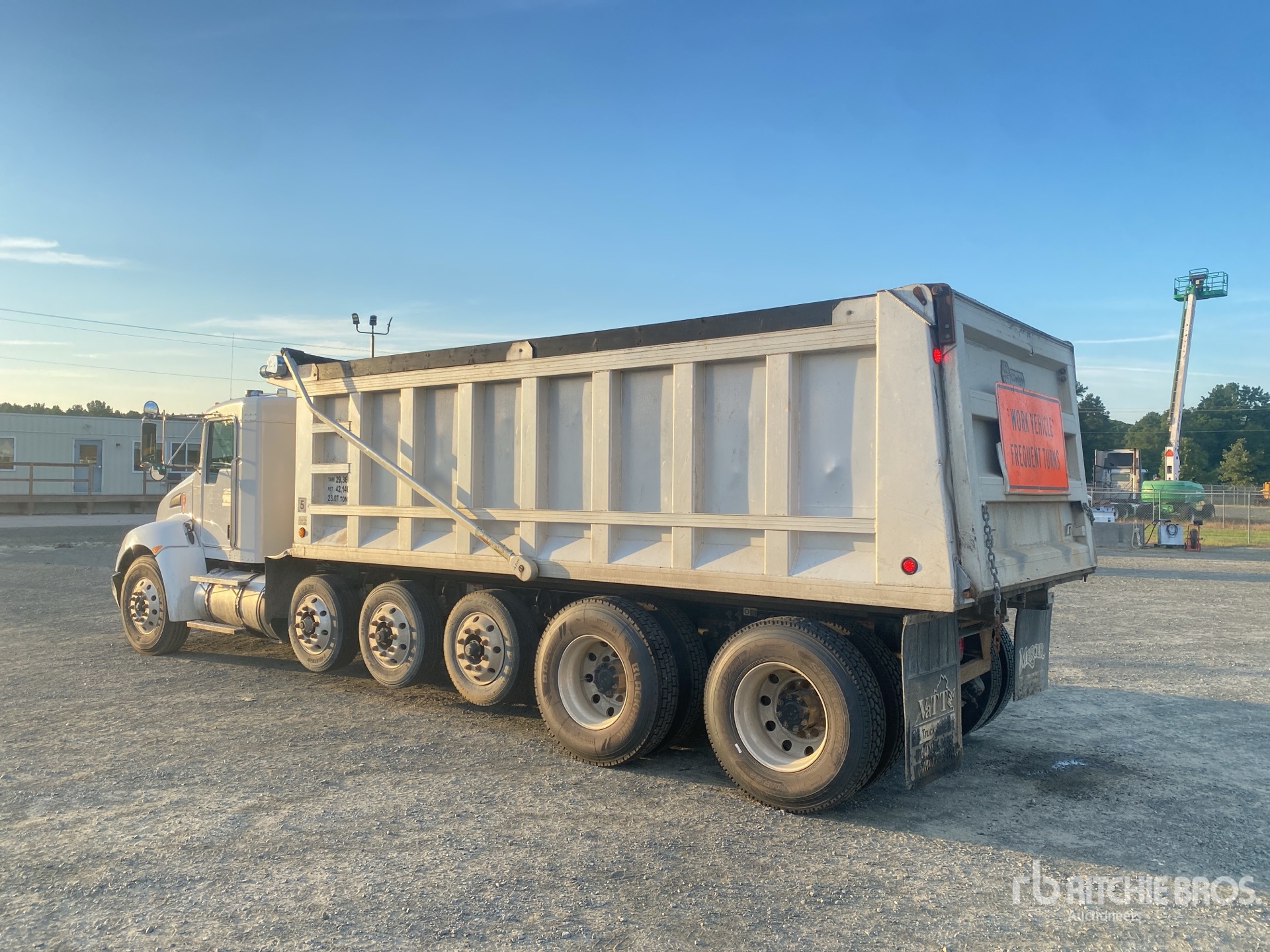 2016 Kenworth T370