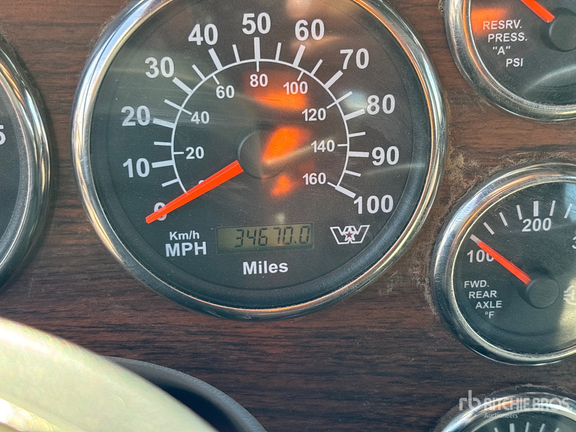 General Appearance with Hour Meter / Odometer