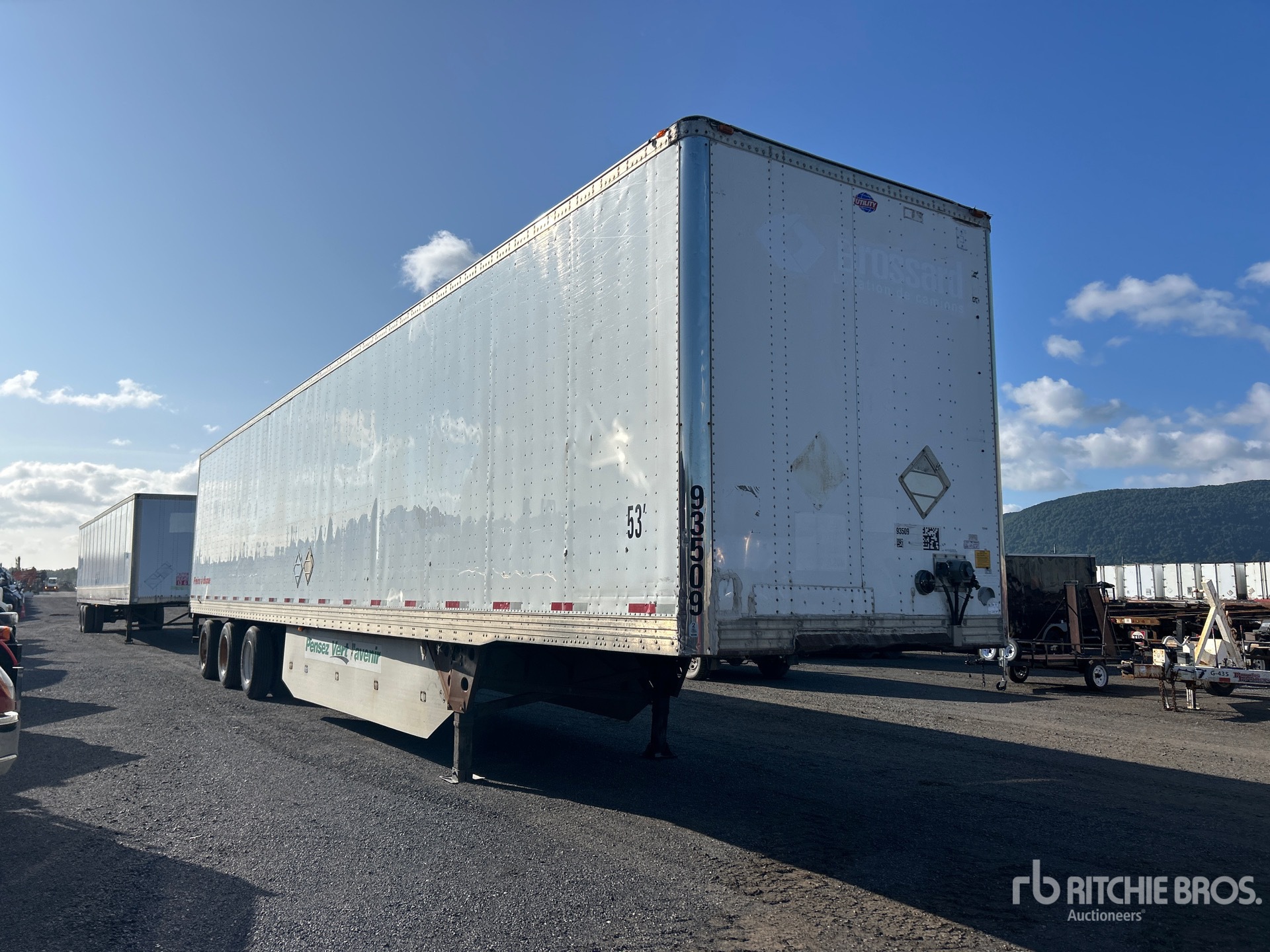 2014 Utility 53 FT X 102 IN TRI/A