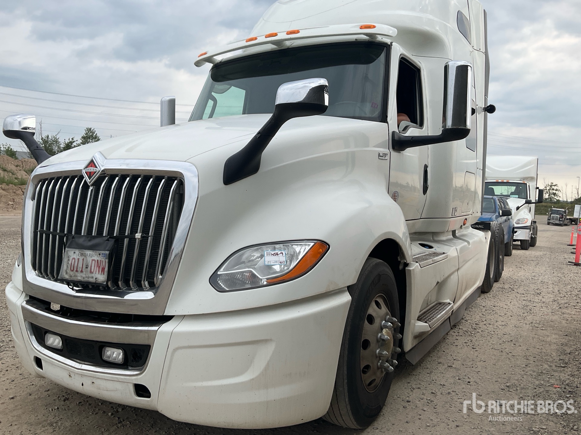 2022 International LT625