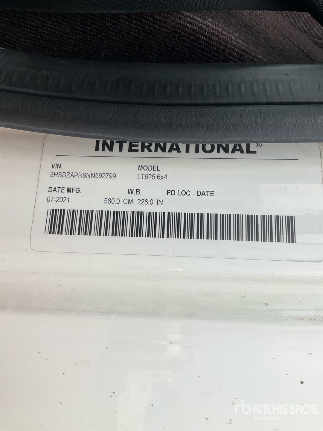 2022 International LT625