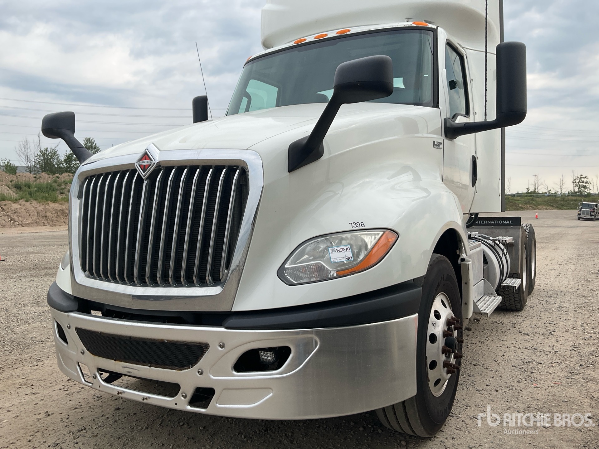2020 International LT625