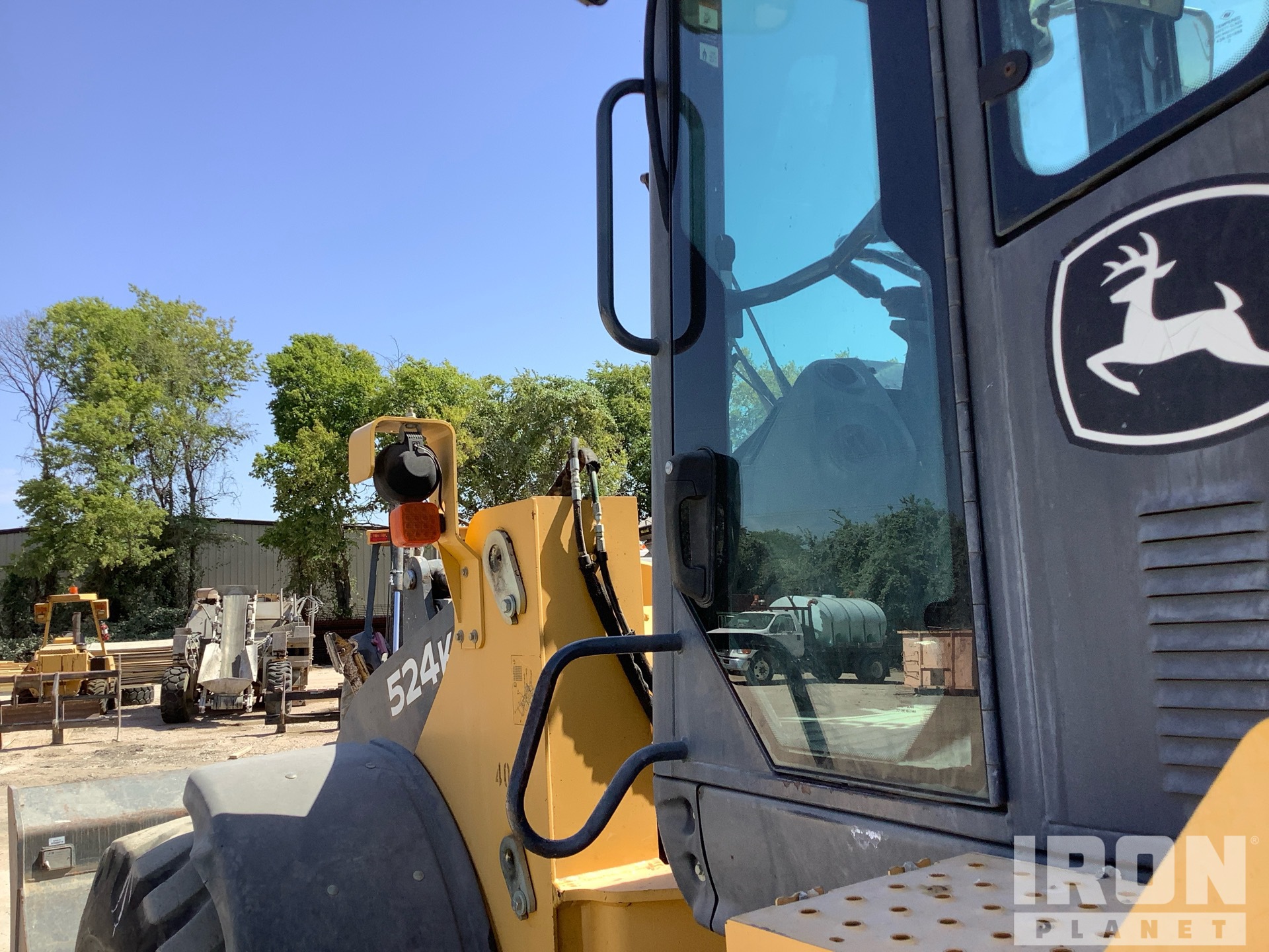 2011 John Deere 524K