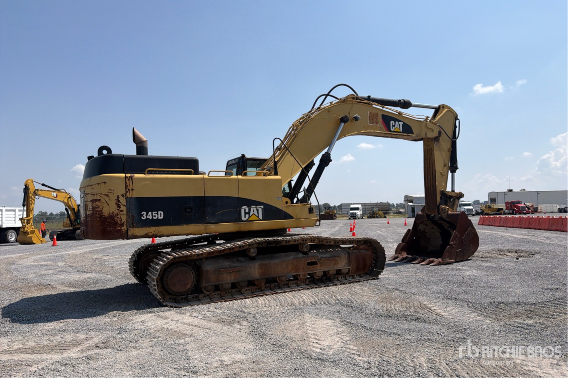 2010 Caterpillar 345D