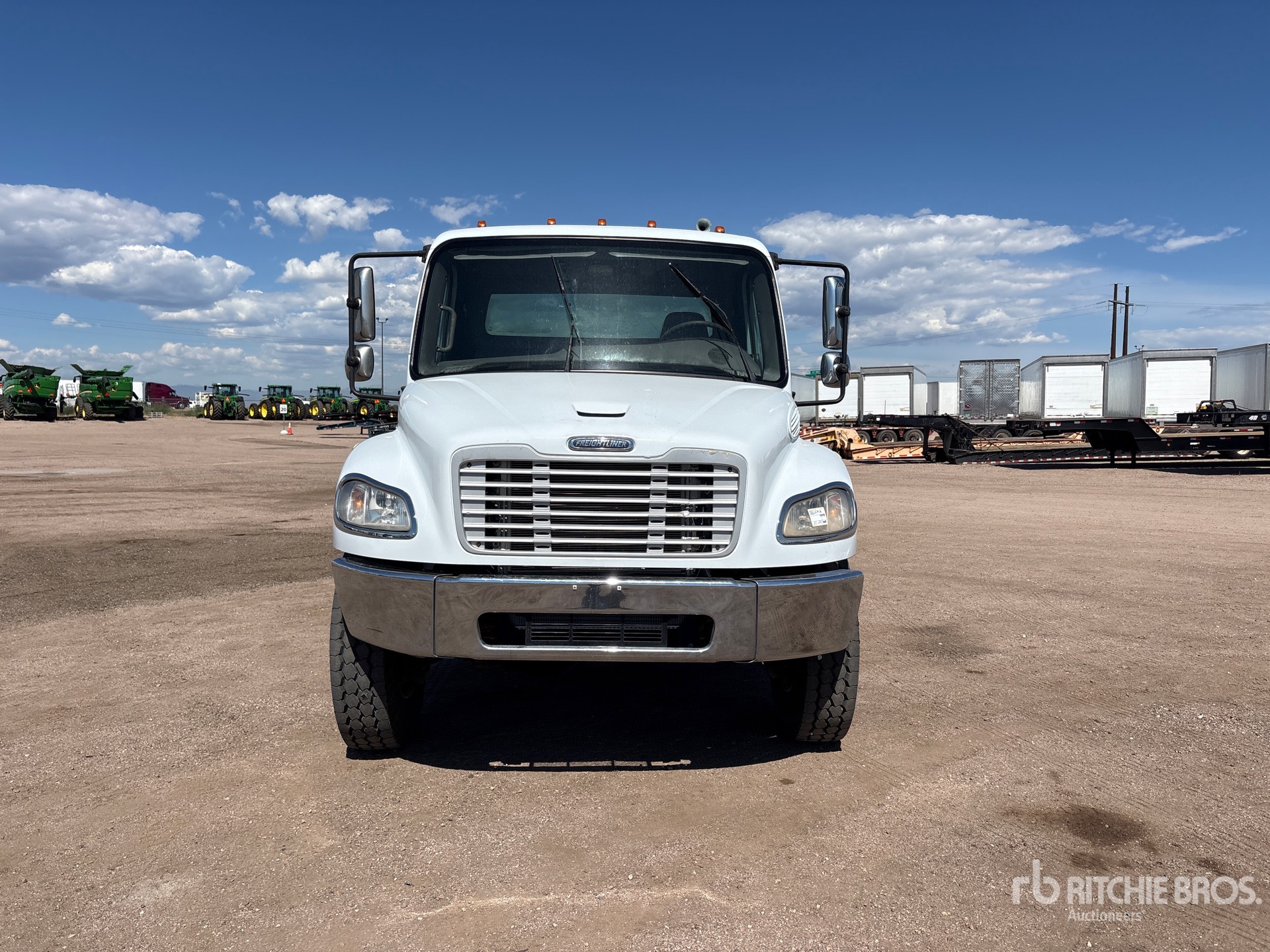 2017 Freightliner M2 106