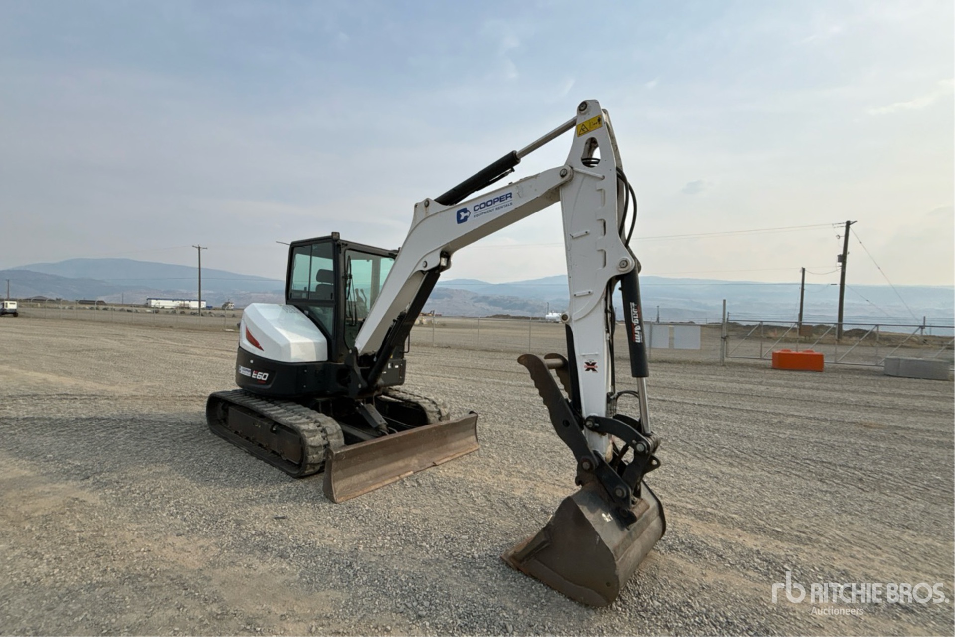 2022 Bobcat E60