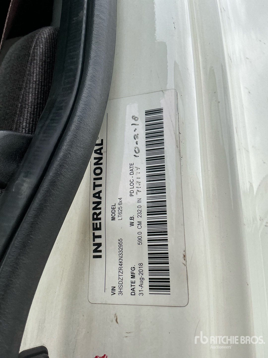 2019 International LT625