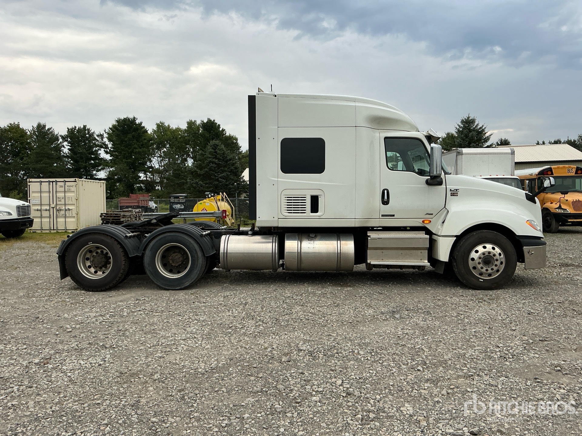 2019 International LT625
