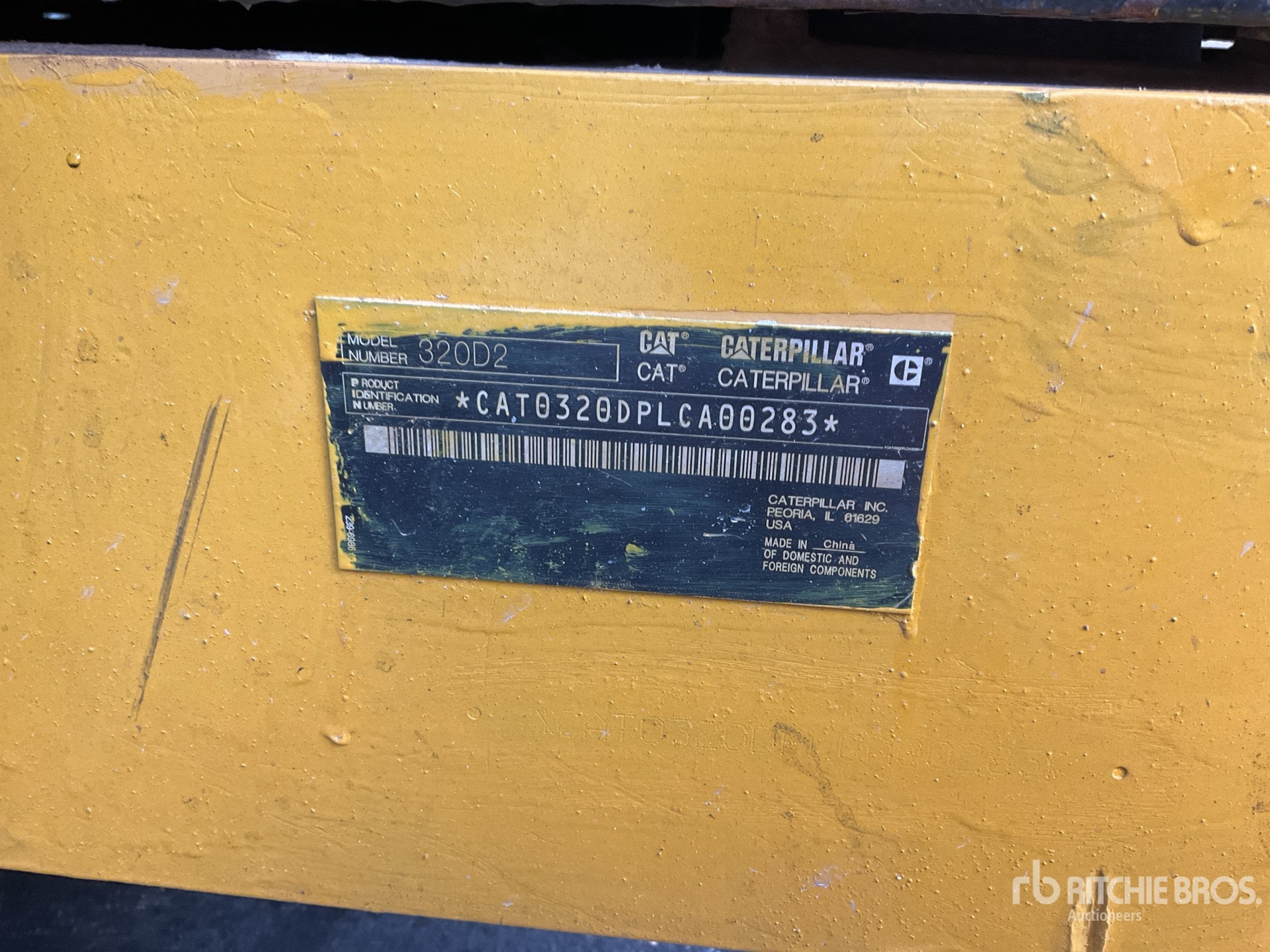 2015 Caterpillar 320D2