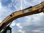 v2 Chassis - Excavator with