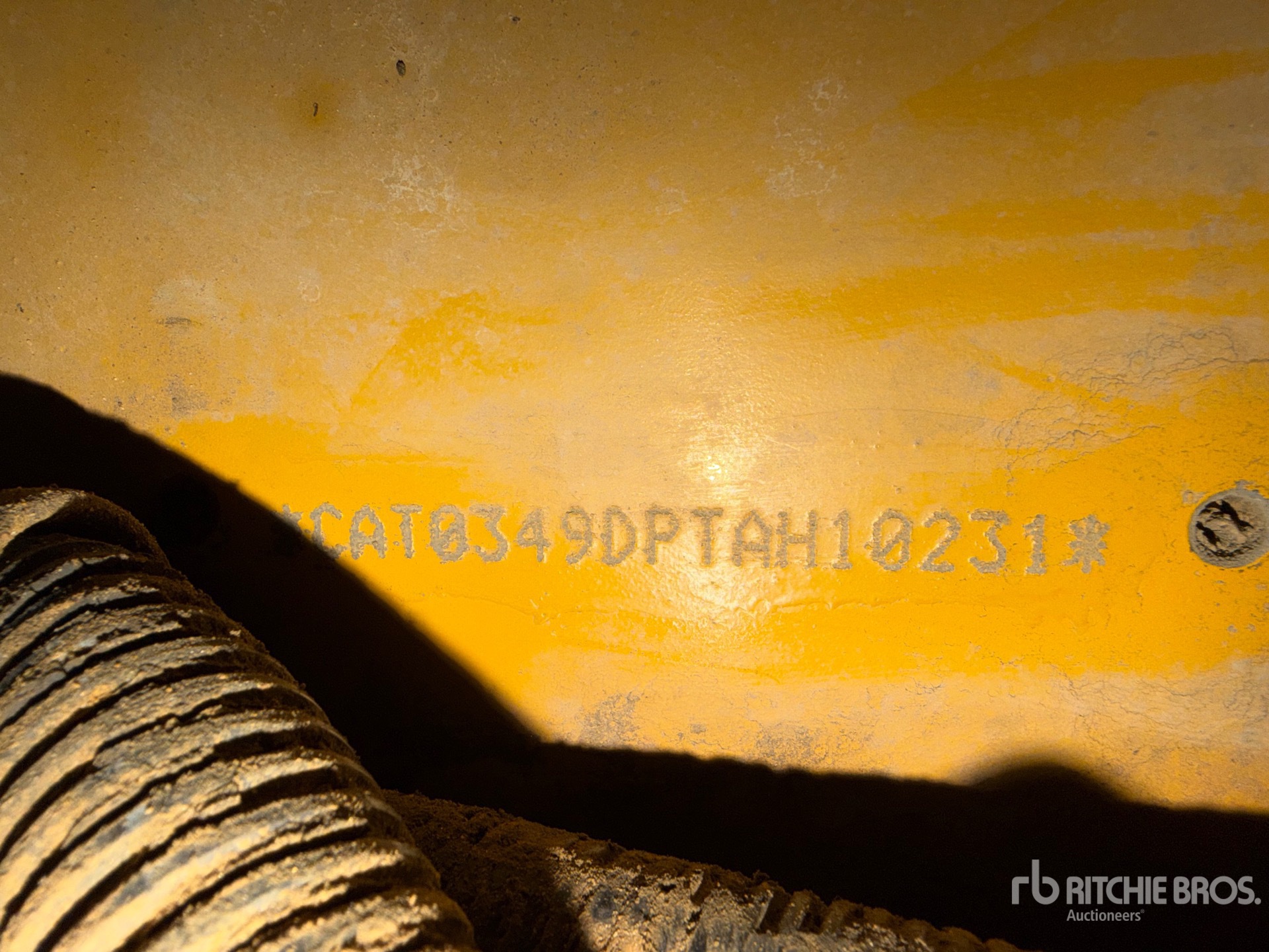 2018 Caterpillar 349D2 L