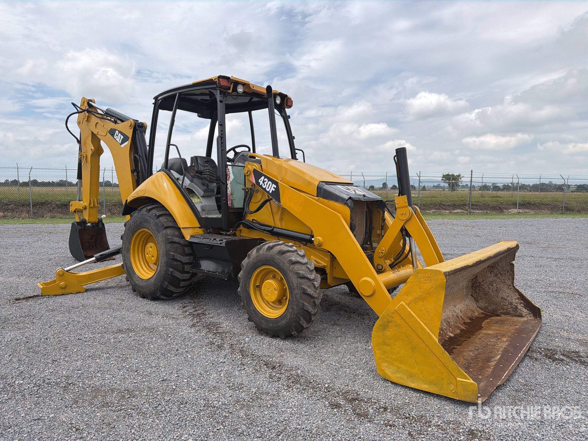 2013 Caterpillar 430F