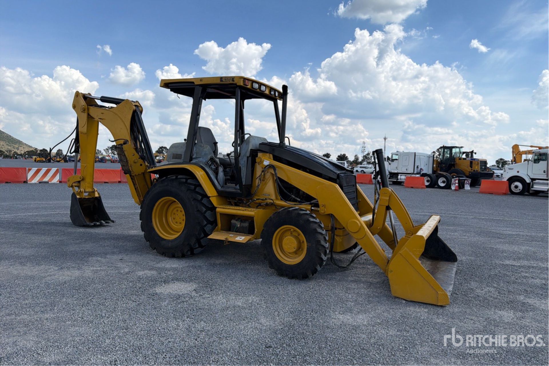 2005 Caterpillar 416D