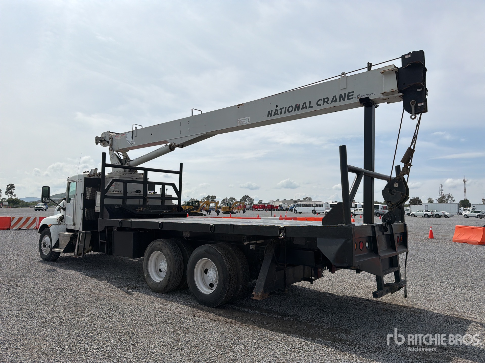 2012 Kenworth T370