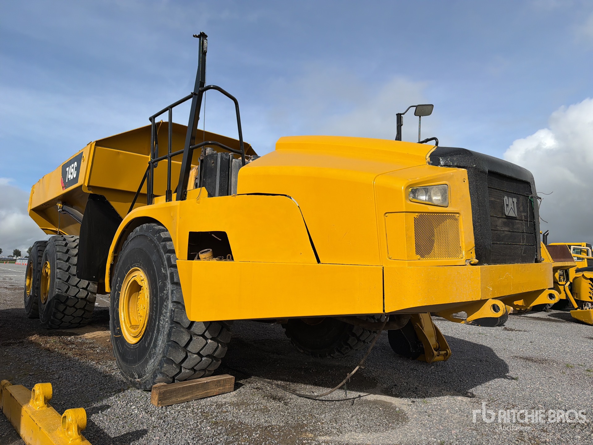 2015 Caterpillar 745C