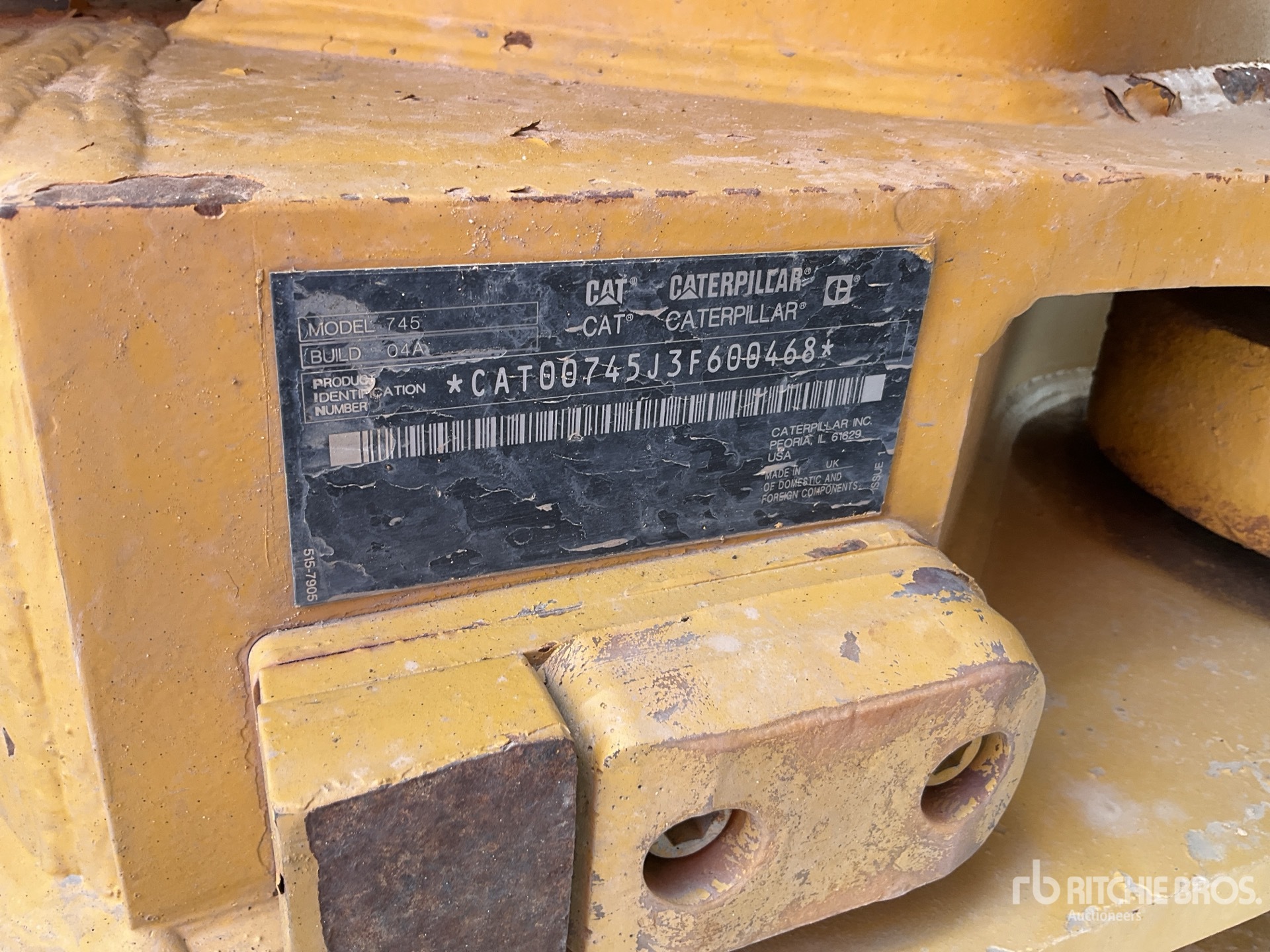 2017 Caterpillar 745