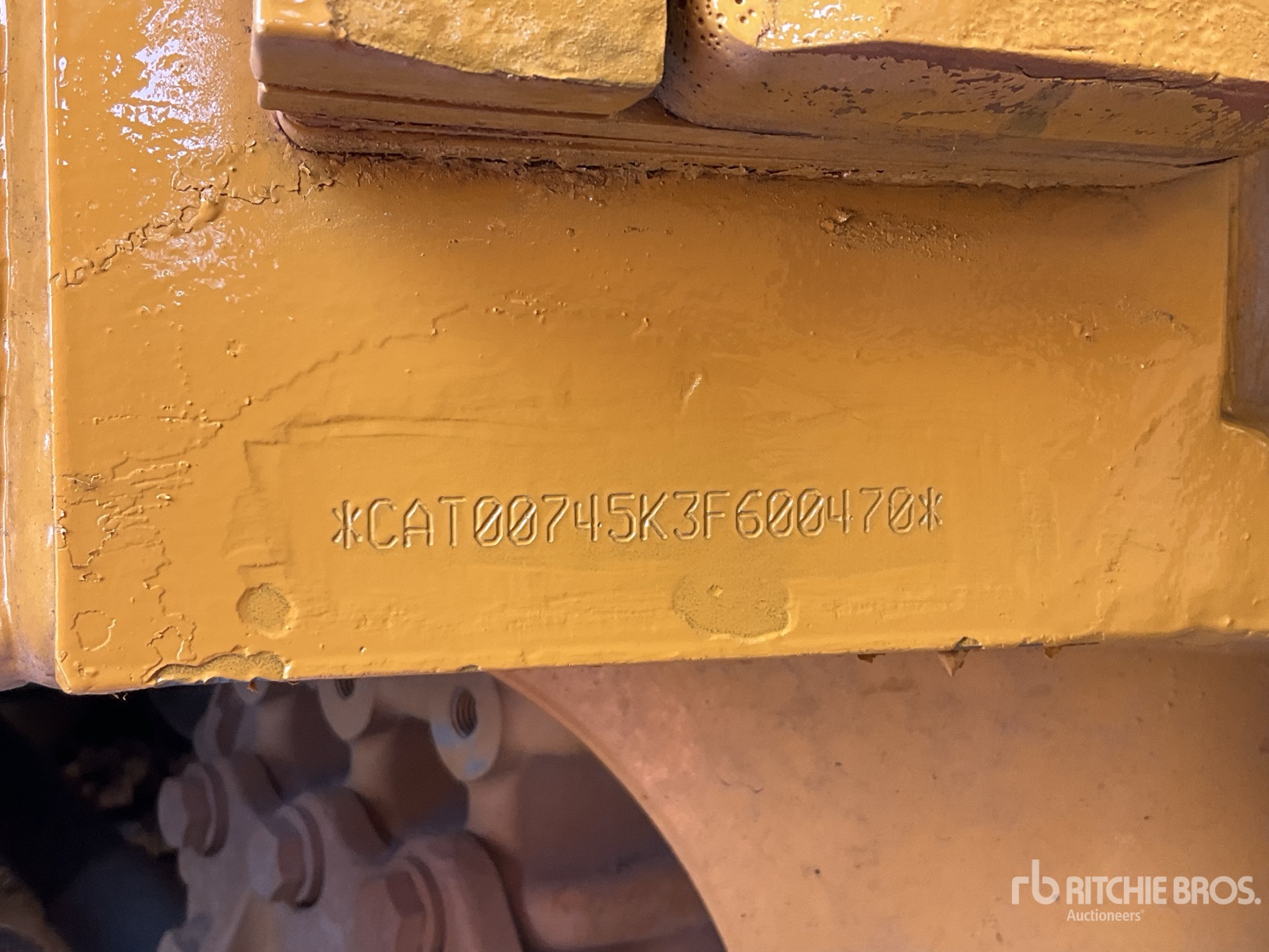2017 Caterpillar 745