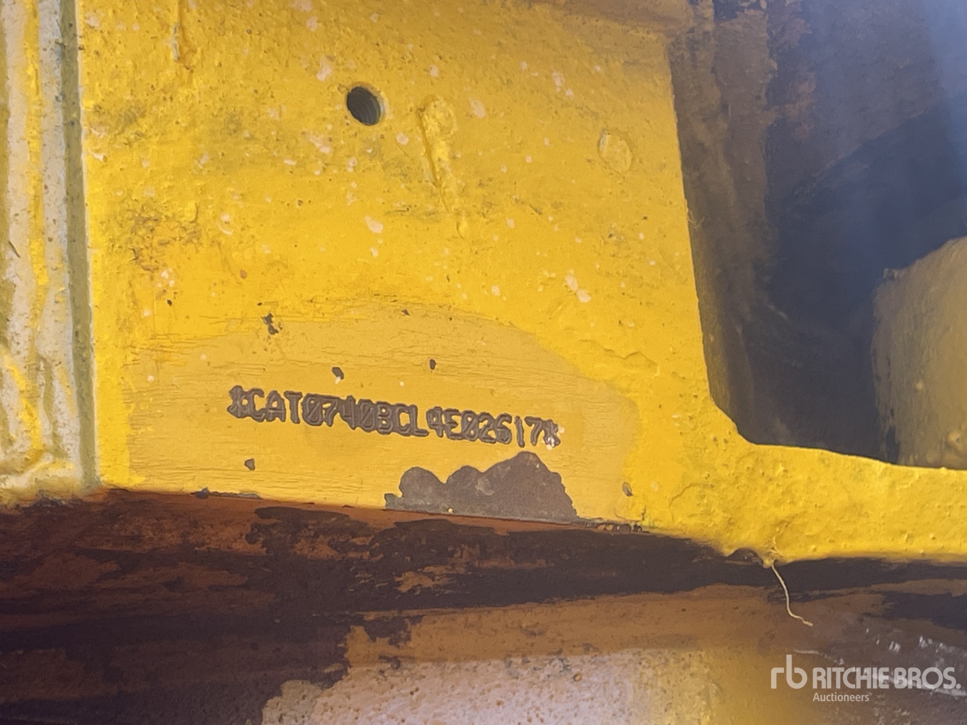 2013 Caterpillar 740B