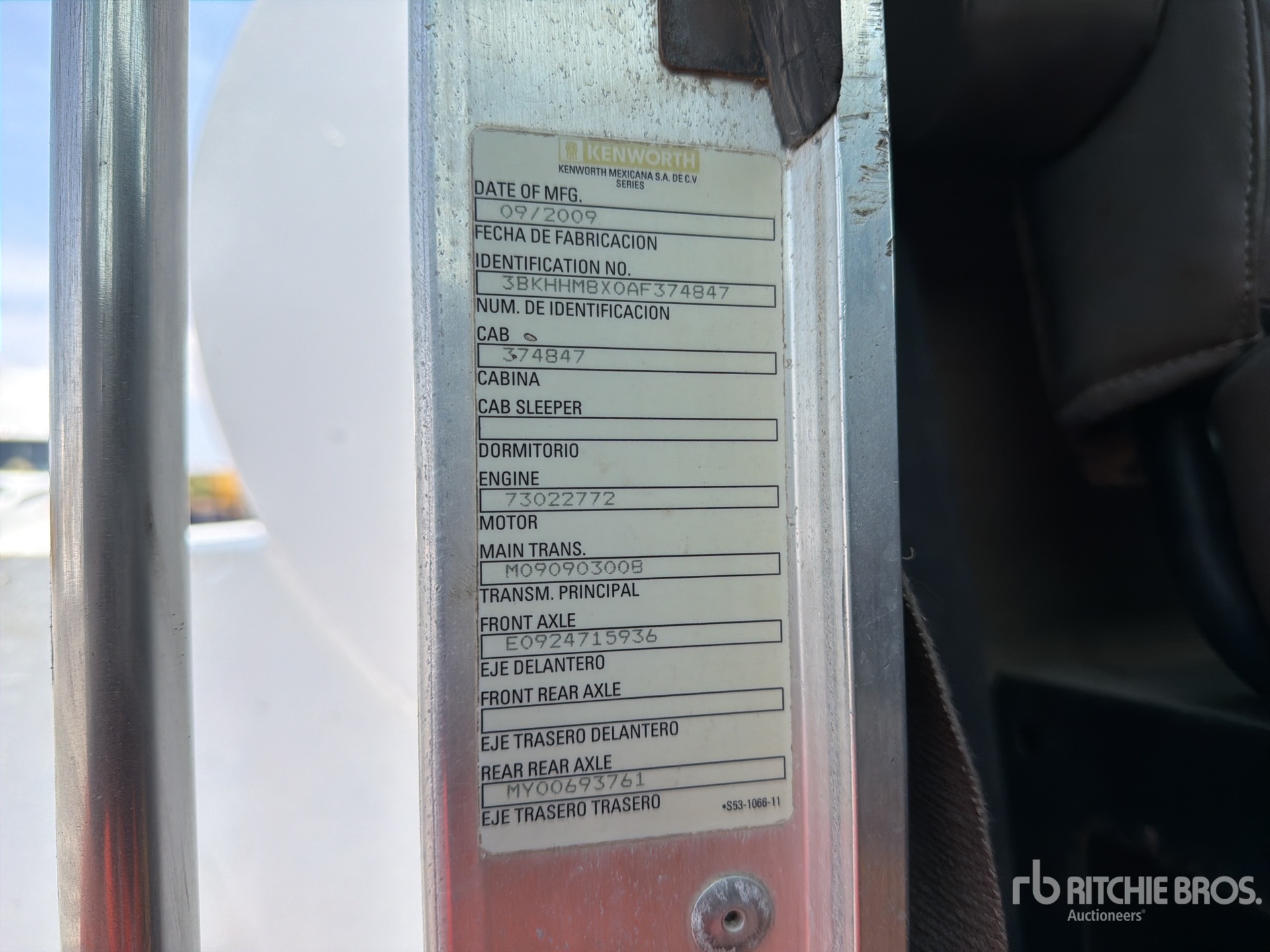 2010 Kenworth T370