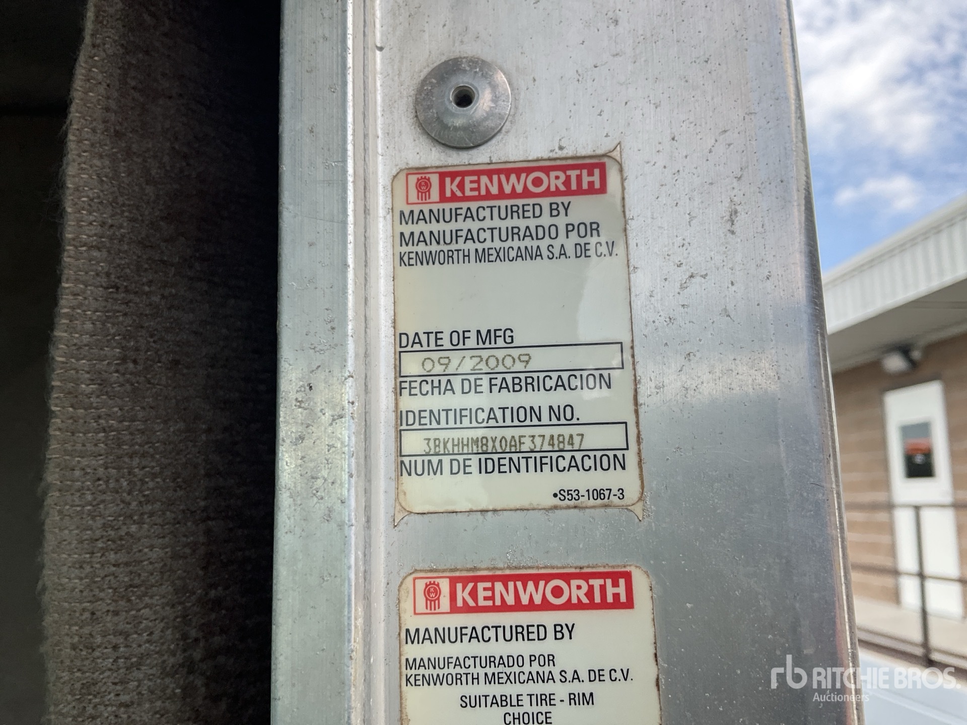 2010 Kenworth T370