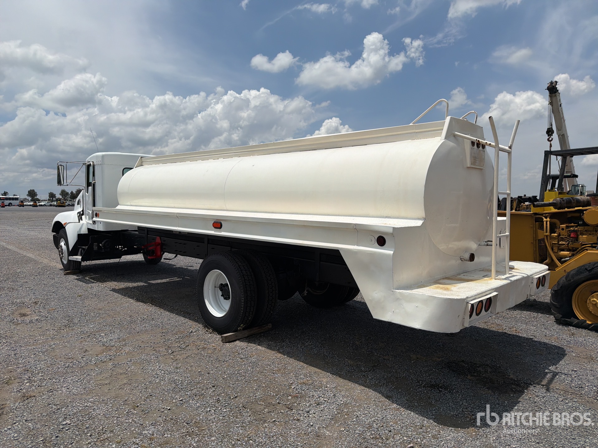 2013 Kenworth T370