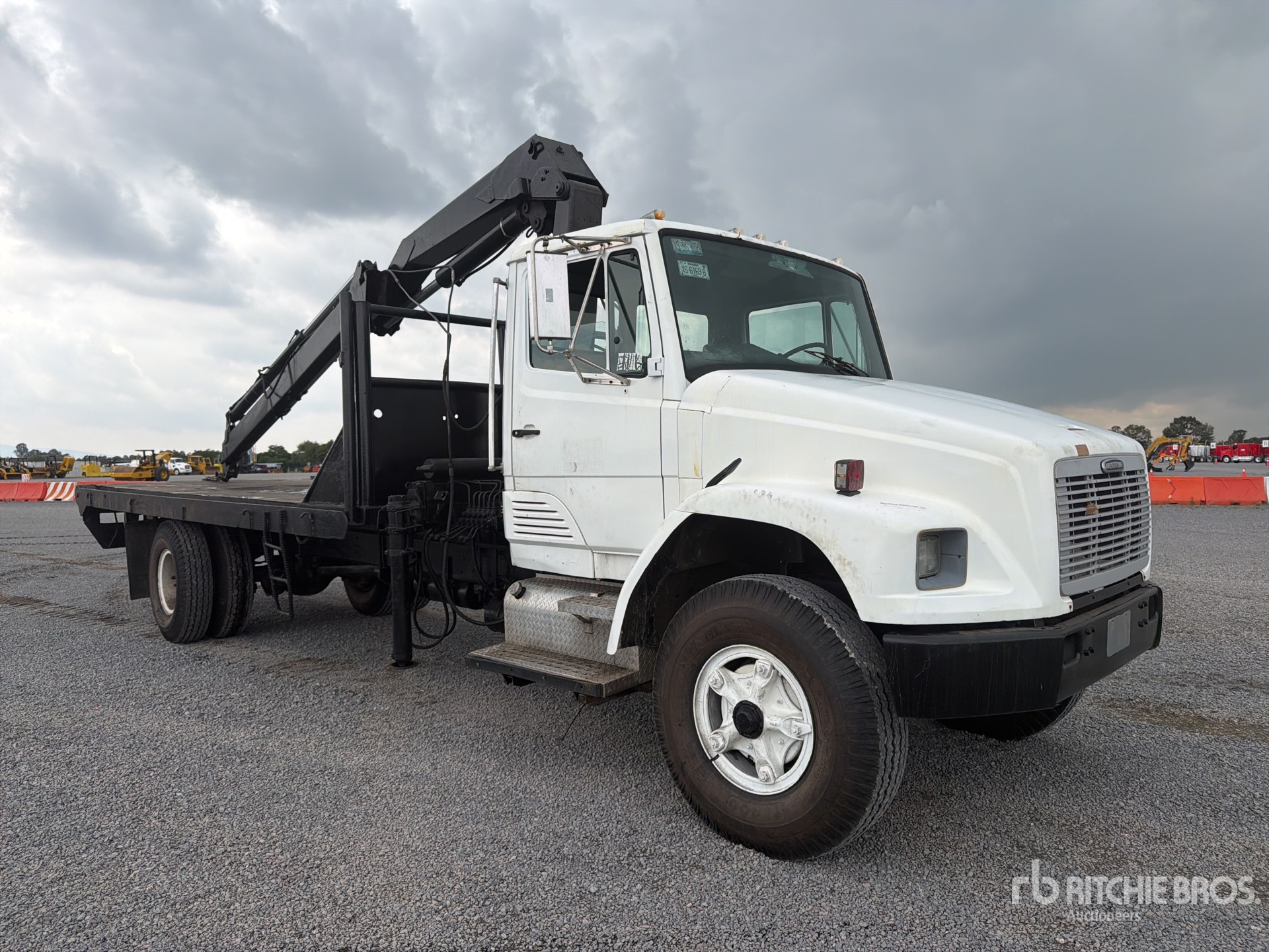 1993 Mercedes-Benz L-1617 59