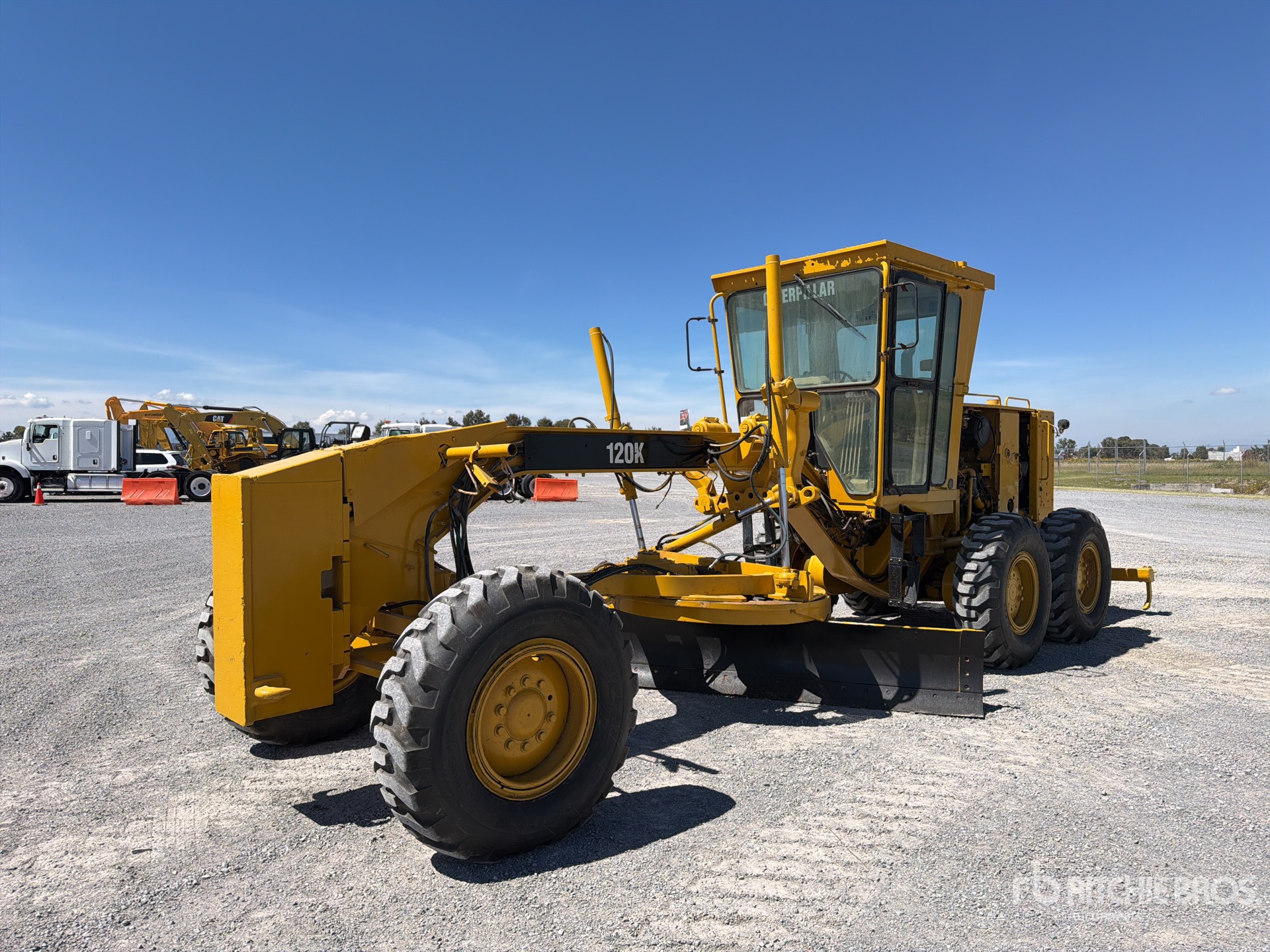 Photo of 2011 Caterpillar 120K