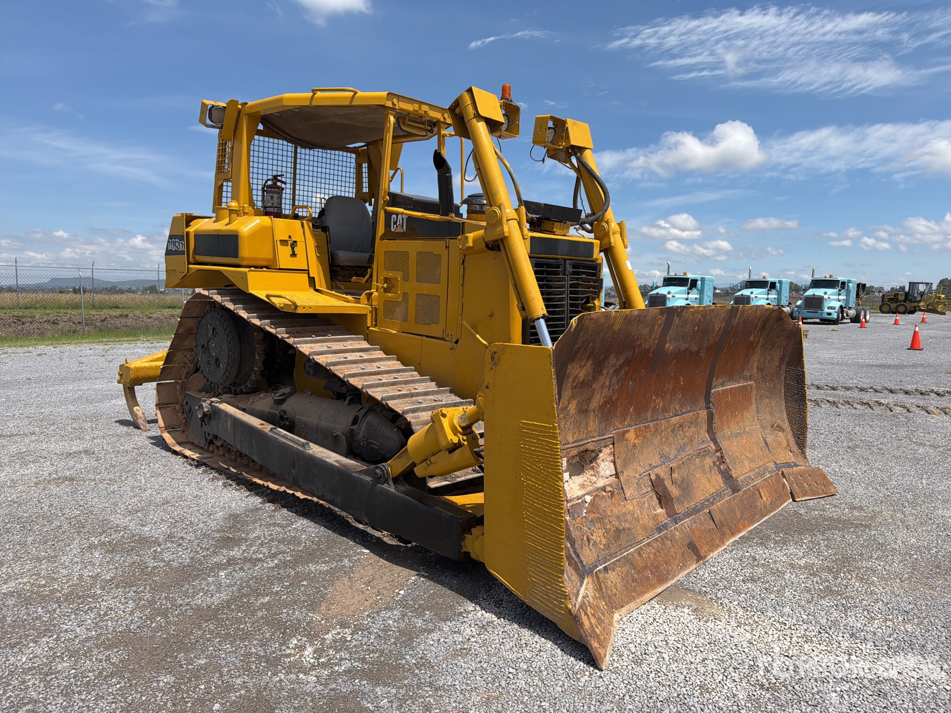 2005 Caterpillar D6R XL SERIES I