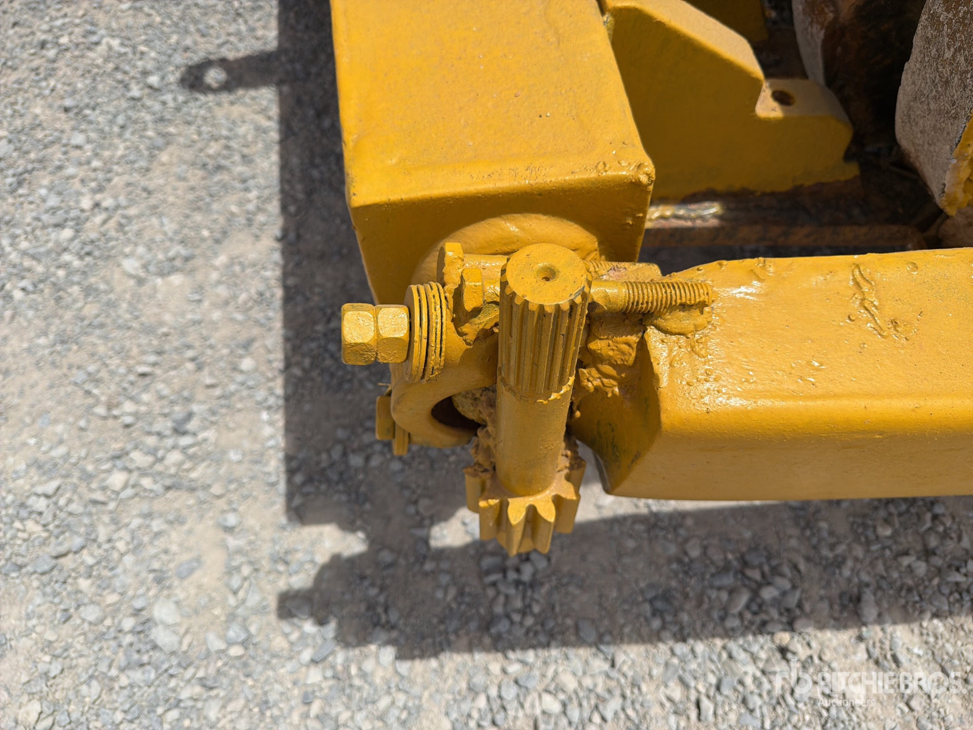 2005 Caterpillar 815F