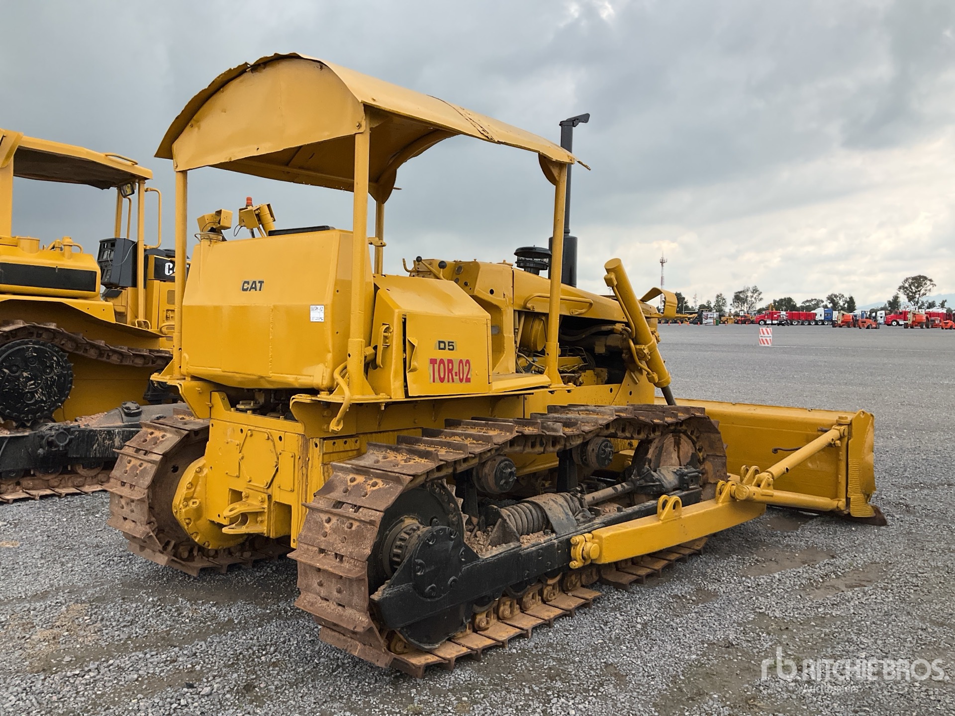 1980 Caterpillar D5B
