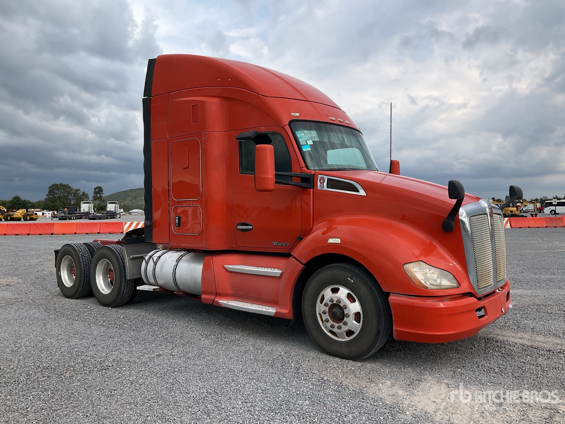 2017 Kenworth T680