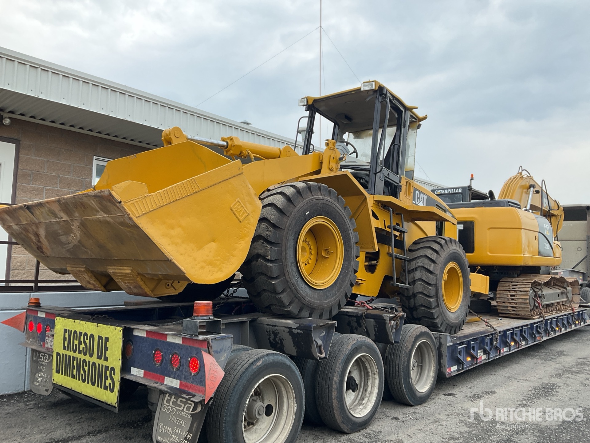 Photo of 2002 Caterpillar 938G