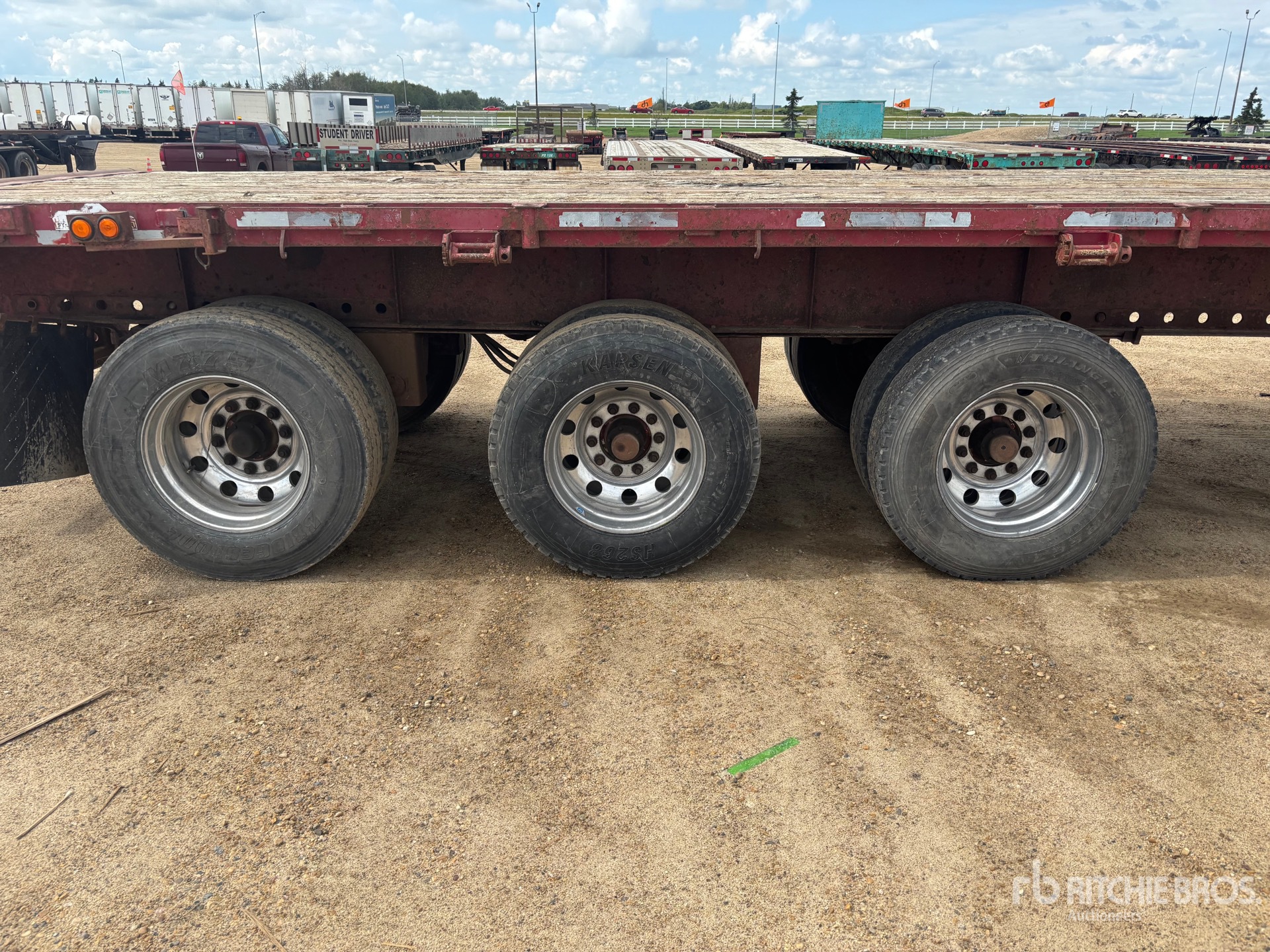 2005 Load King 42 ft Tri/A Flatbed