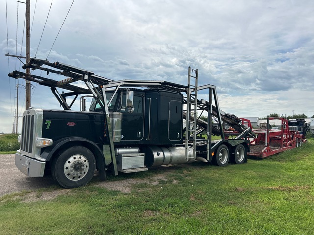 2016 Peterbilt 389 Car Carrier Truck w/ 2016 Cottrell Trailer