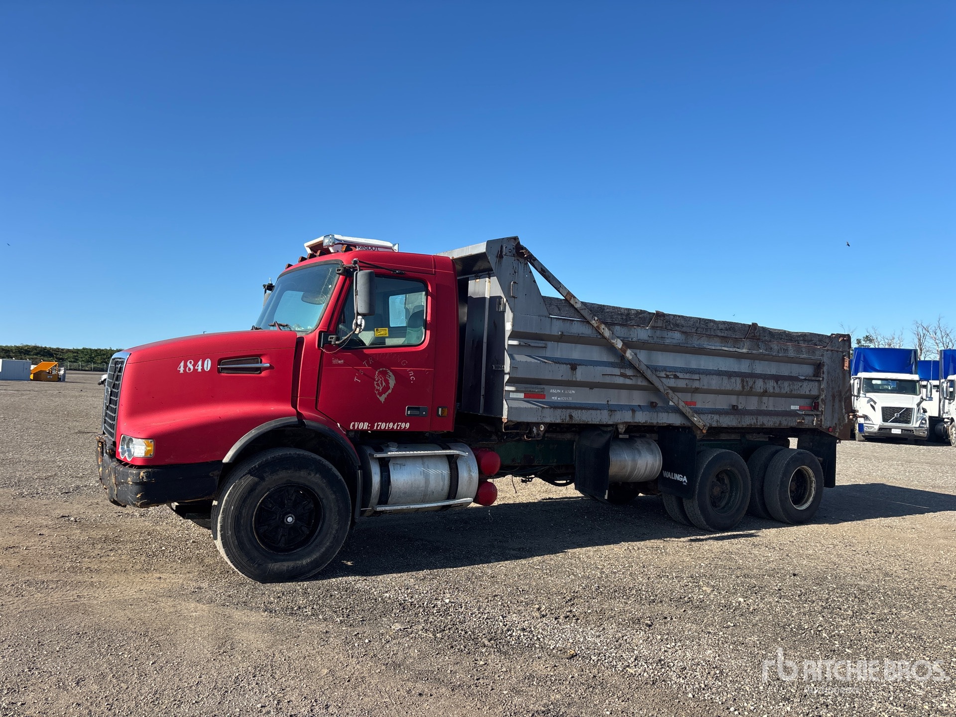 2002 Volvo VHD