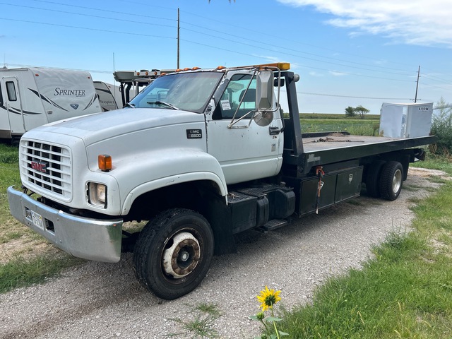 1997 GMC C6 4x2 Rollback Truck