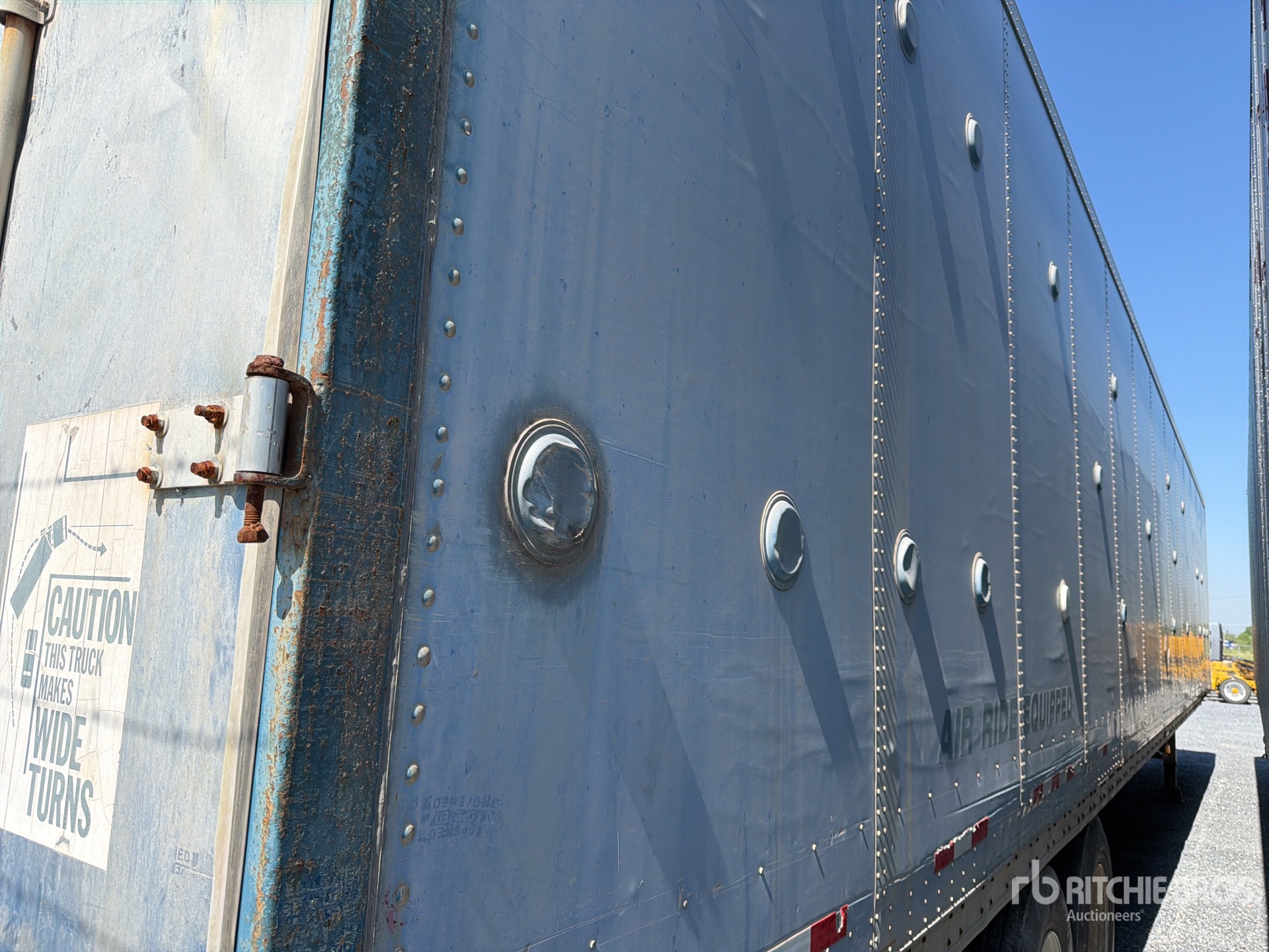 1998 Wabash 53 ft x 102 in T/A