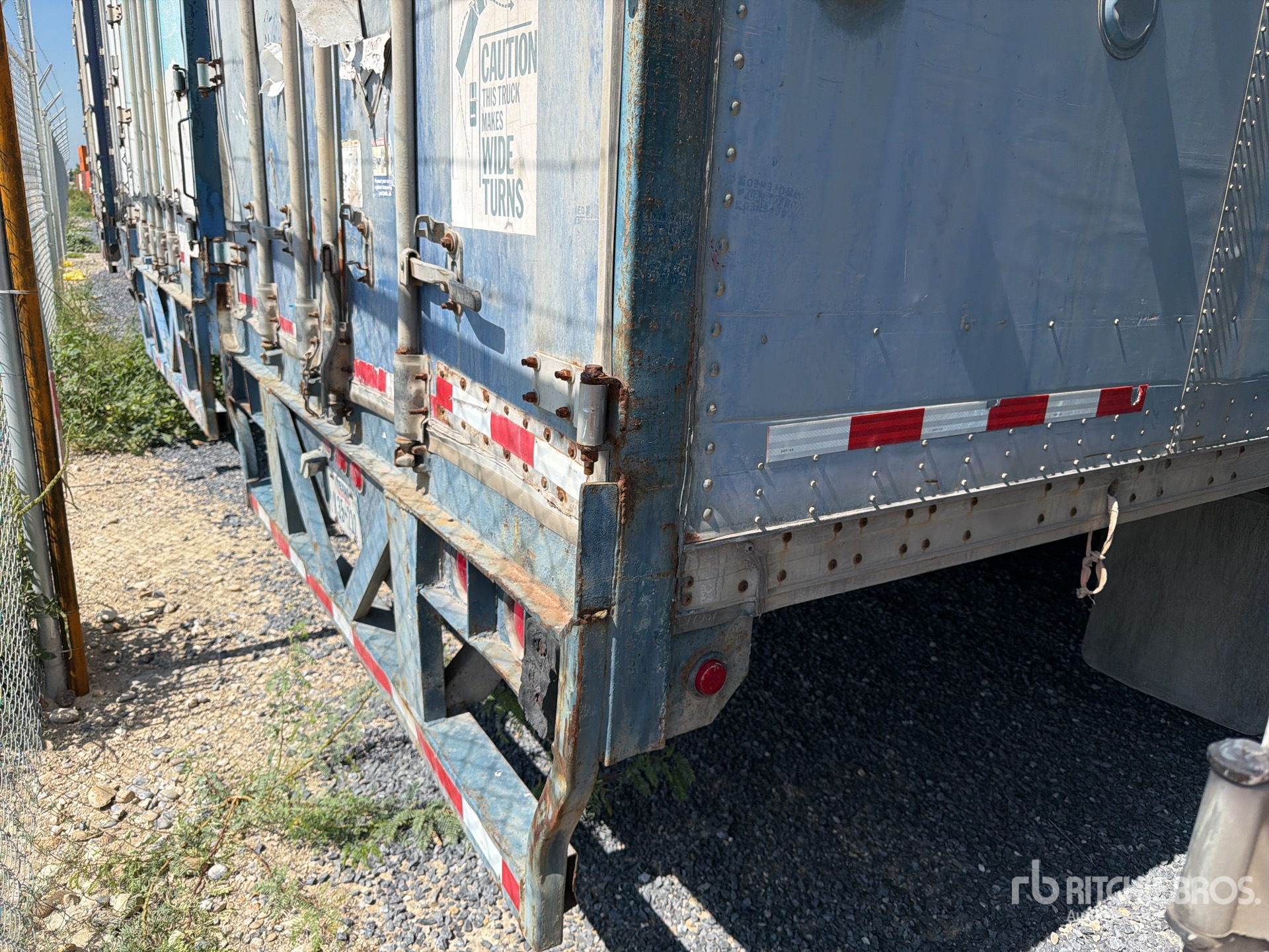 1998 Wabash 53 ft x 102 in T/A