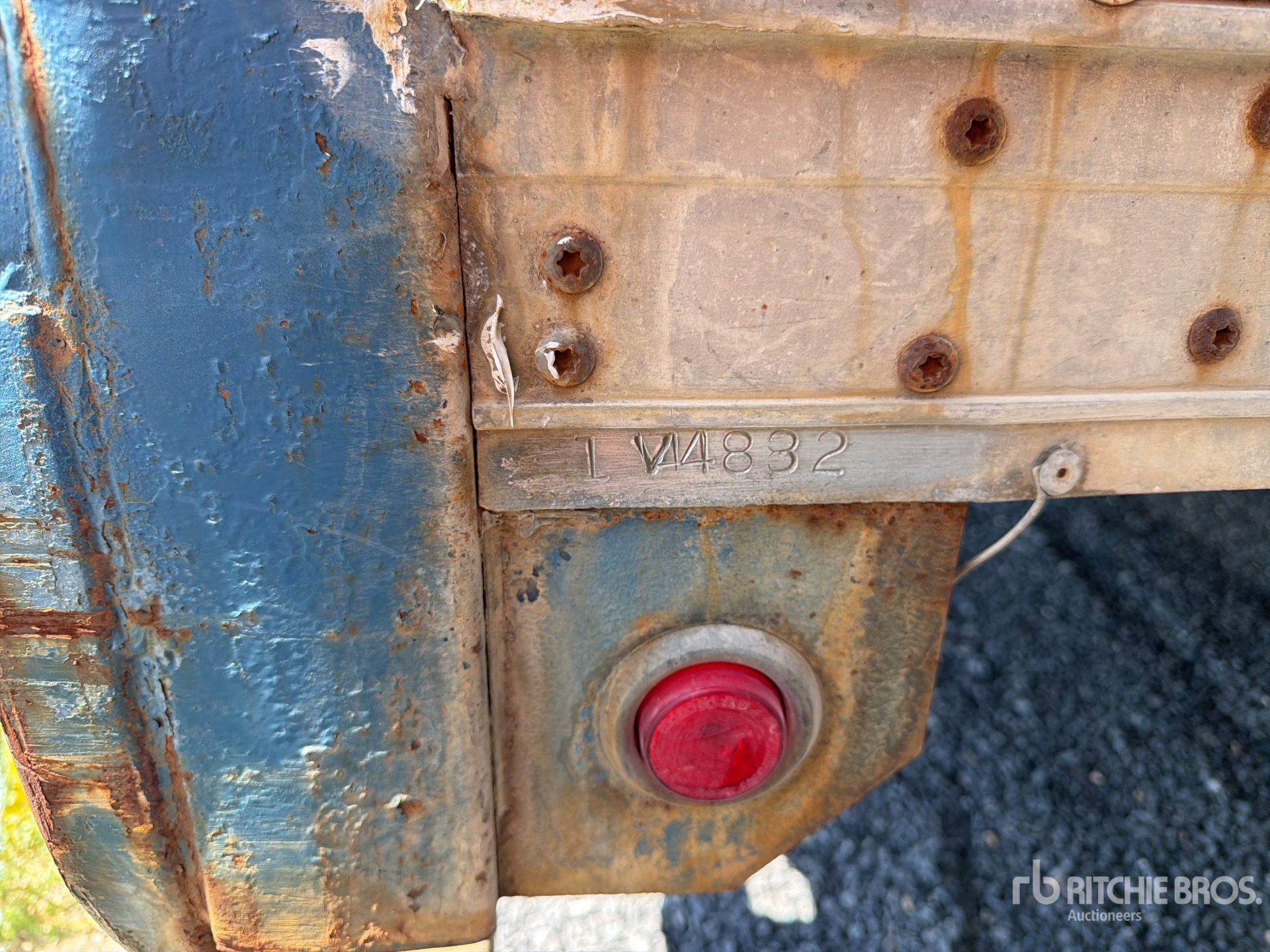 1998 Wabash 53 ft x 102 in T/A