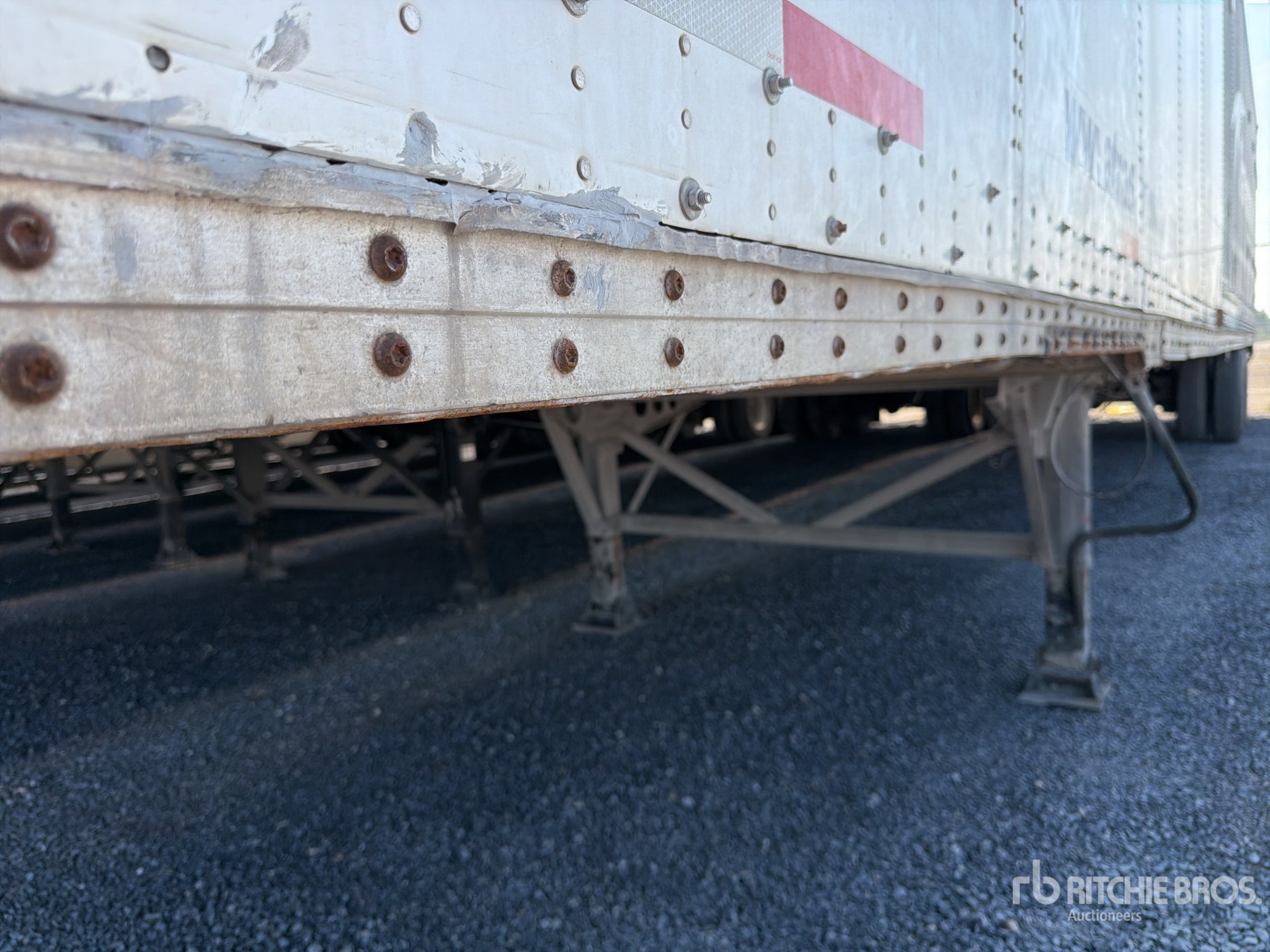 1998 Wabash 53 ft x 102 in T/A Caja Seca /