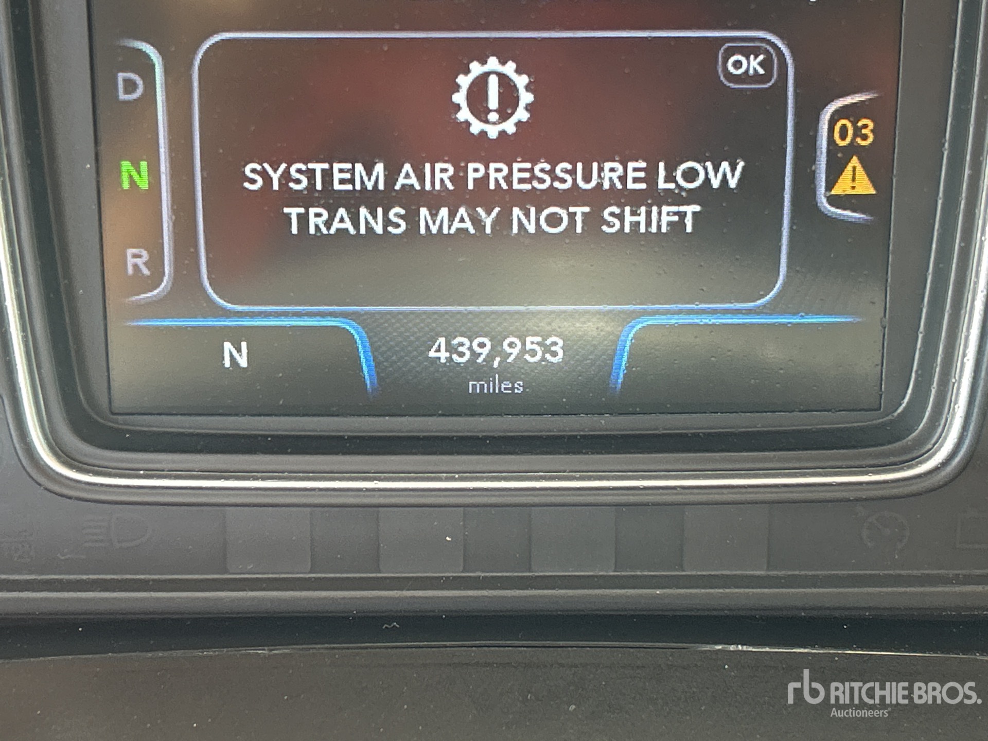 2021 International LT625