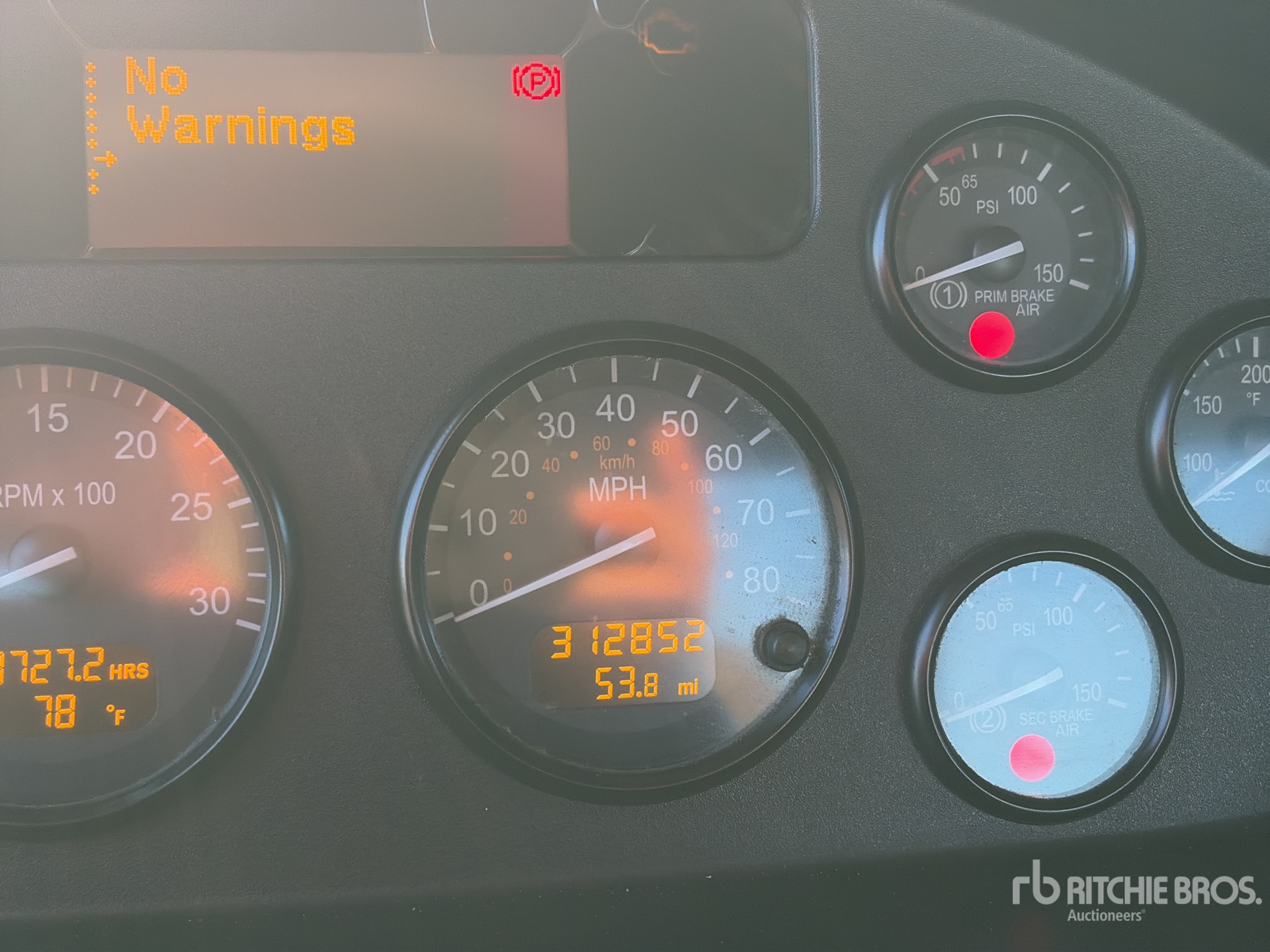 2015 Peterbilt 348