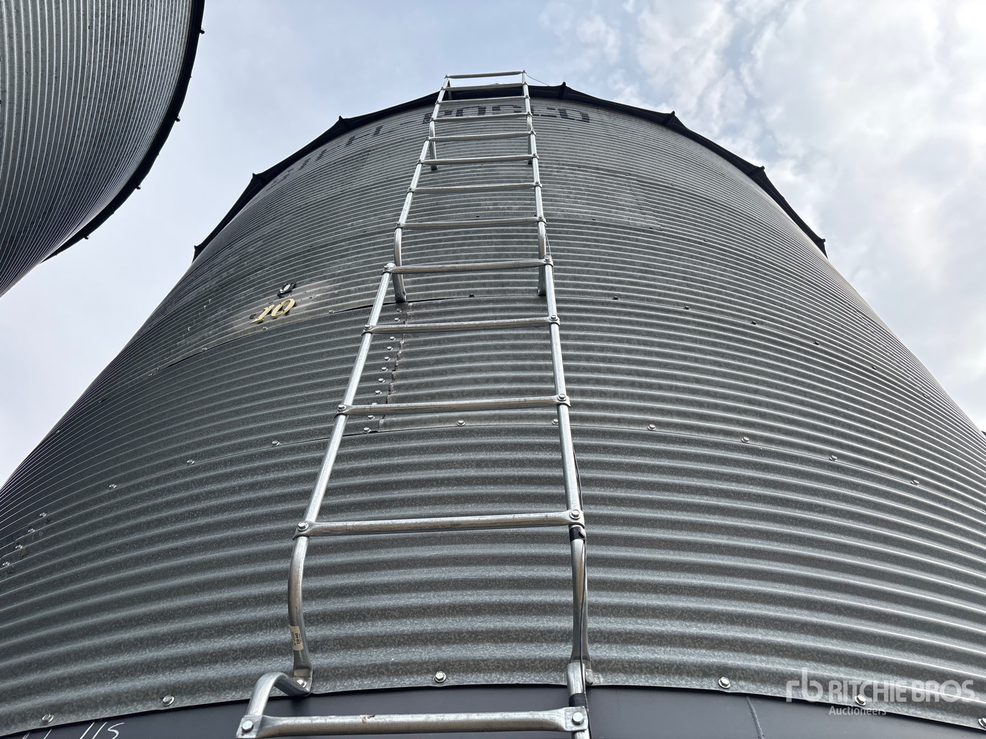 Westeel +/- 4400 bu 6 Ring Hopper