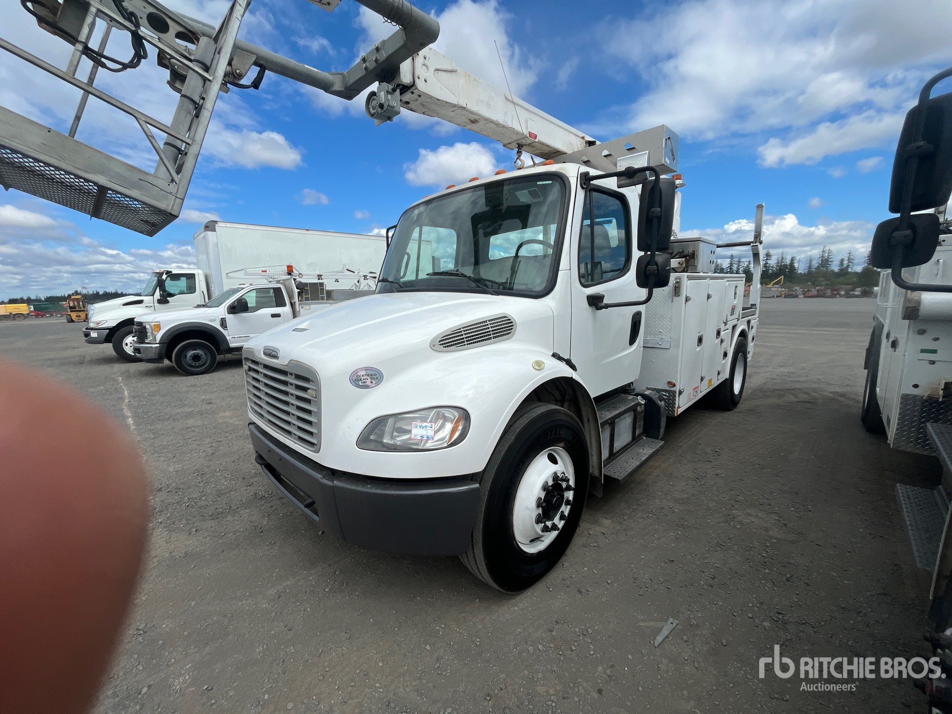 2016 Freightliner M2