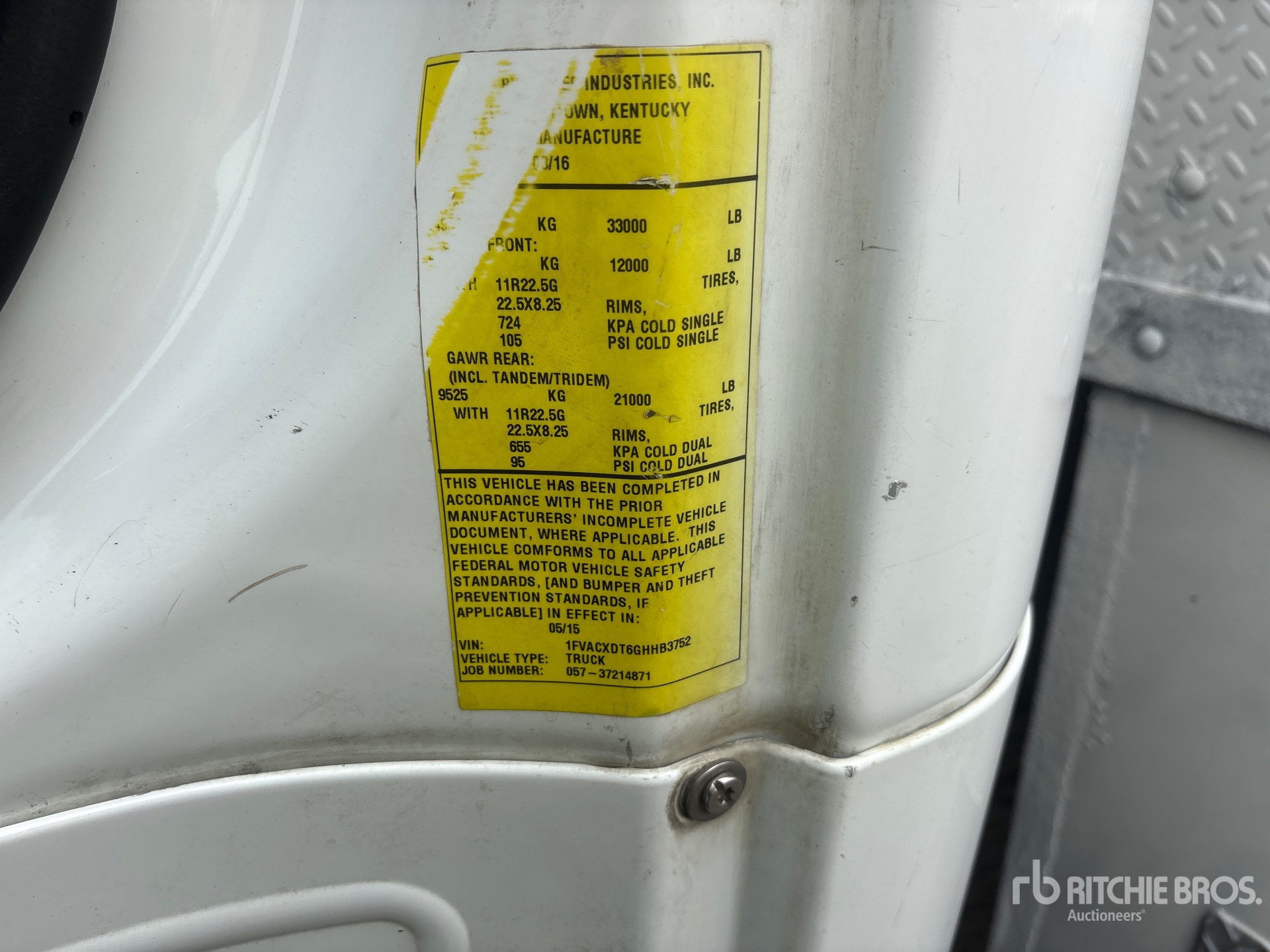 2016 Freightliner M2