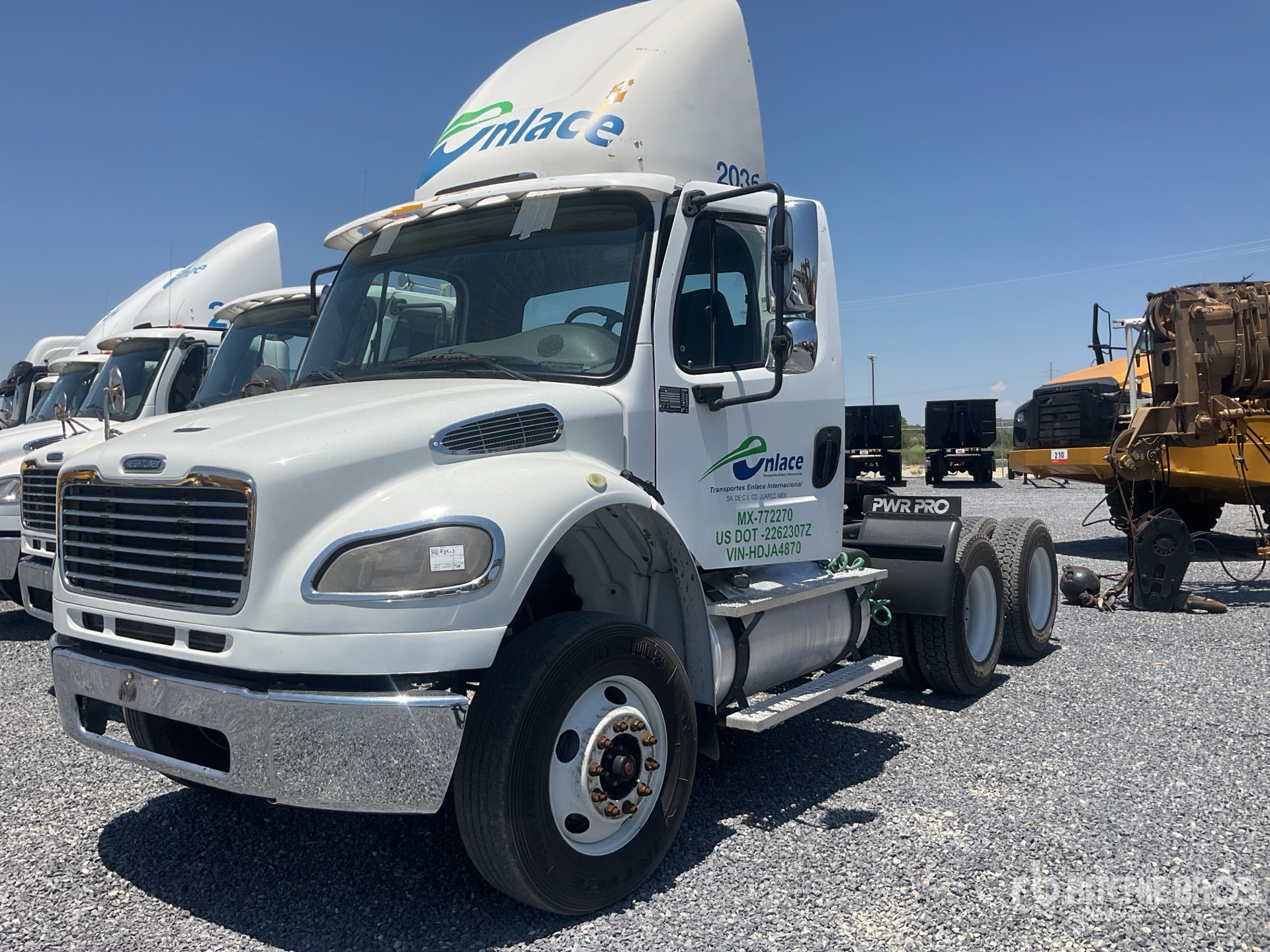 2017 Freightliner M2