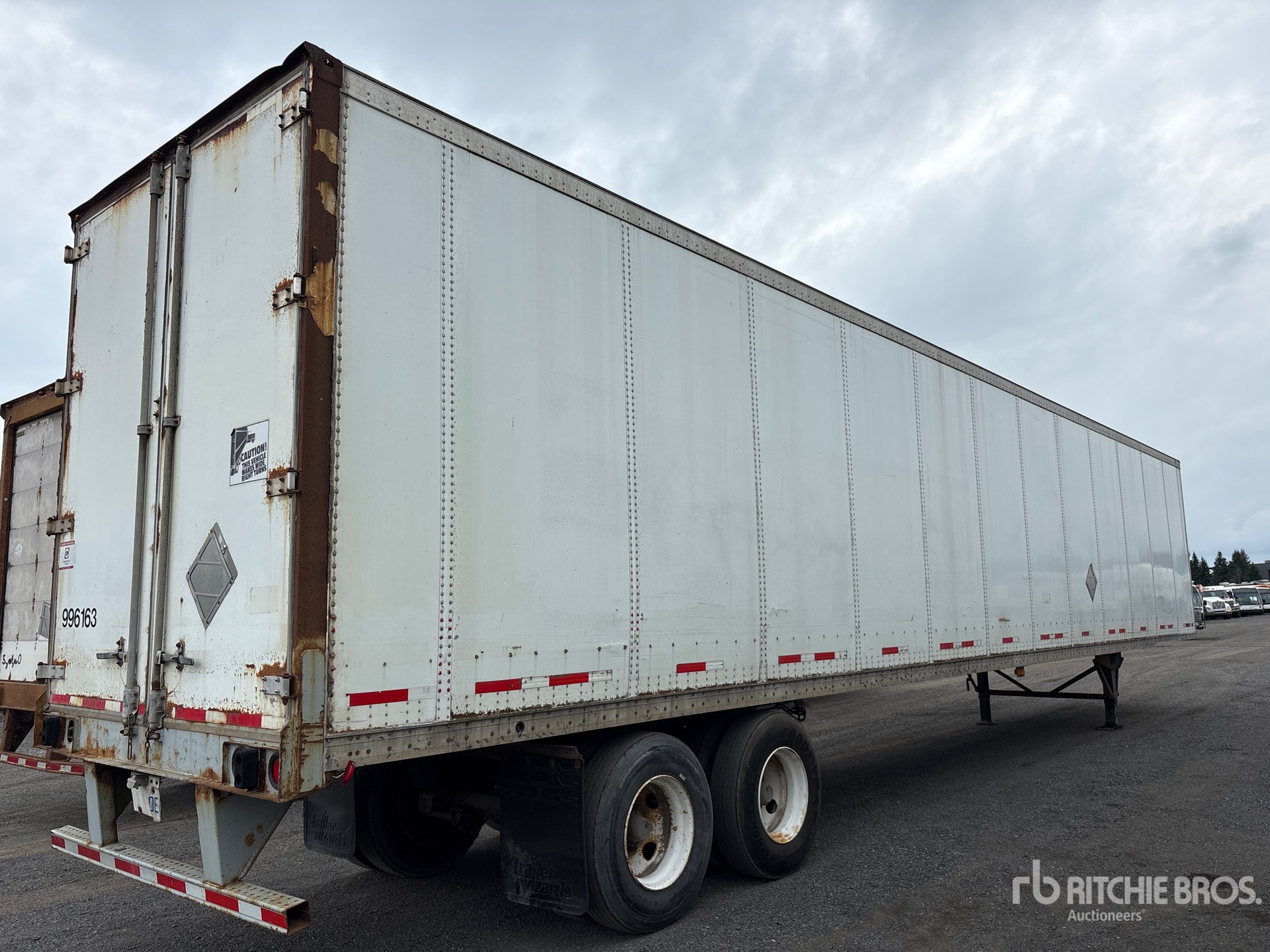General Appearance with Picture, Right Rear Corner