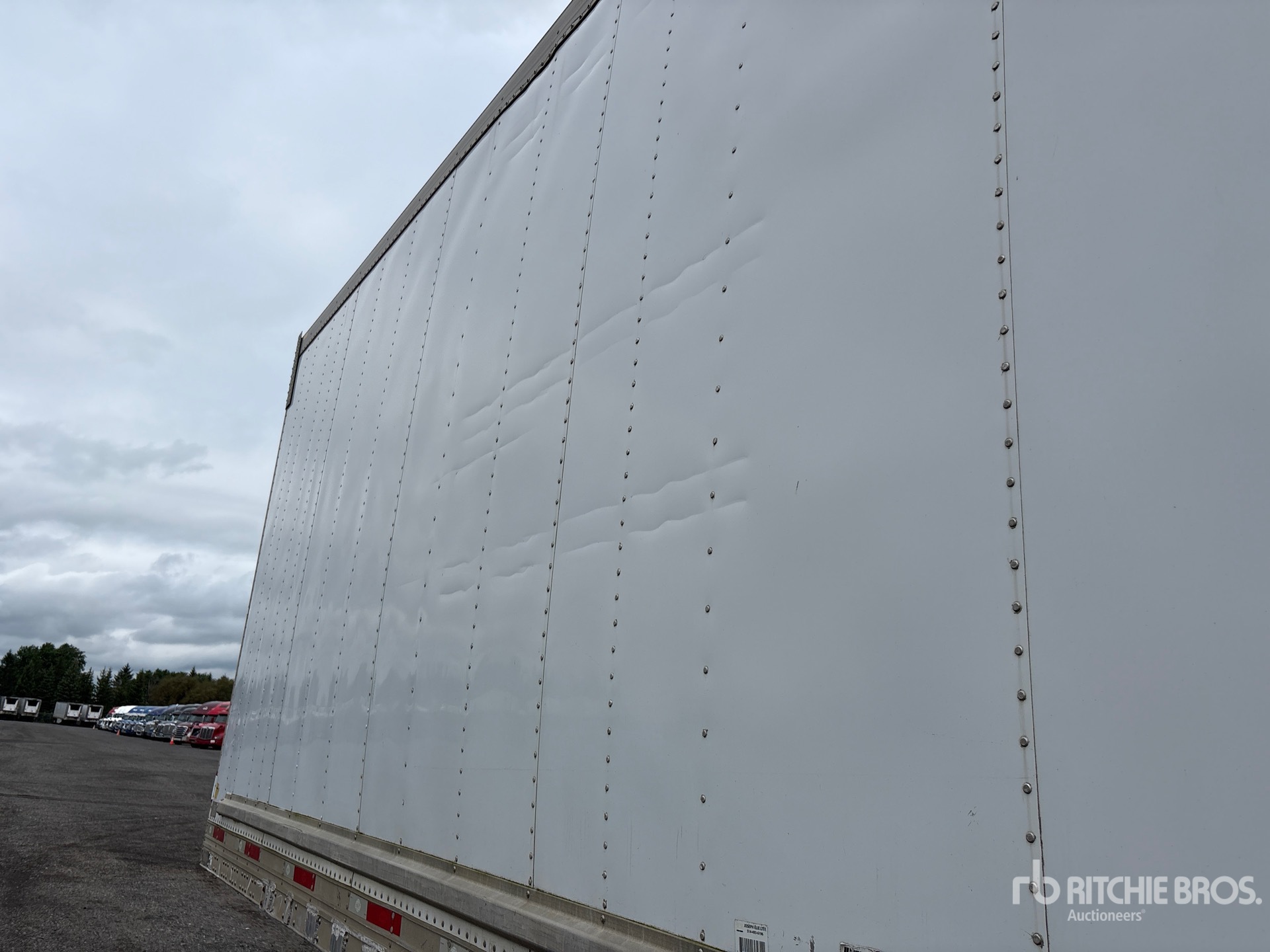 2009 Utility 53 ft x 102 in T/A