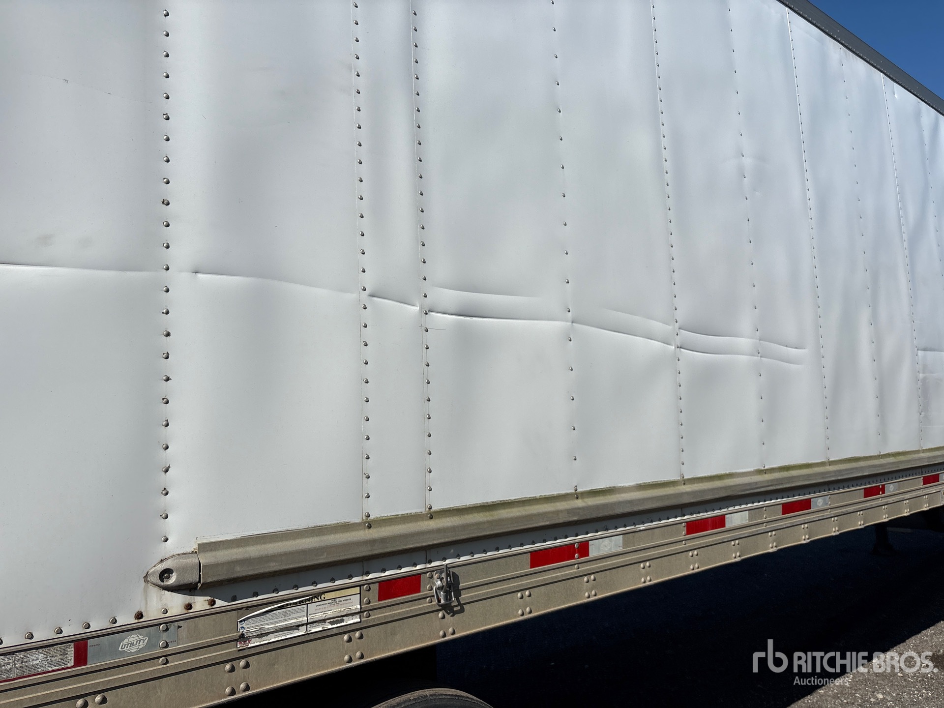 2009 Utility 53 FT X 102 IN T/A